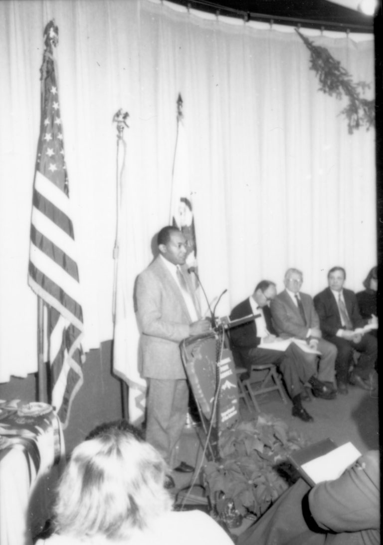 NA Lincoln Home NHS- Christmas in Licoln Neighborhood 1989, 88312, 56A Christmas, award, ceremony