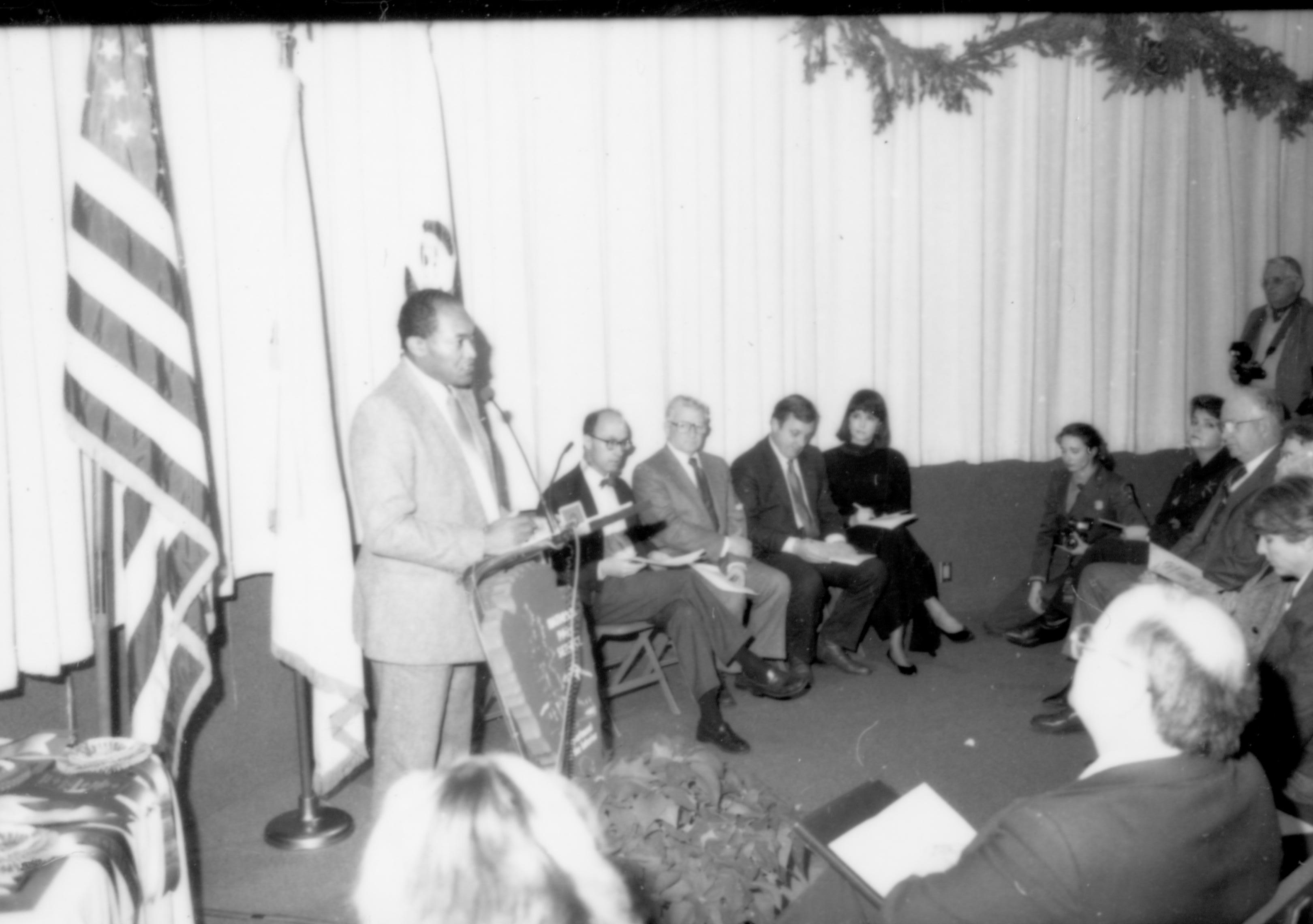 NA Lincoln Home NHS- Christmas in Licoln Neighborhood 1989, 88312, 56A Christmas, award, ceremony