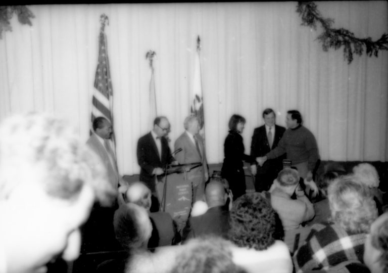 NA Lincoln Home NHS- Christmas in Licoln Neighborhood 1989, 88312, 56A Christmas, award, ceremony