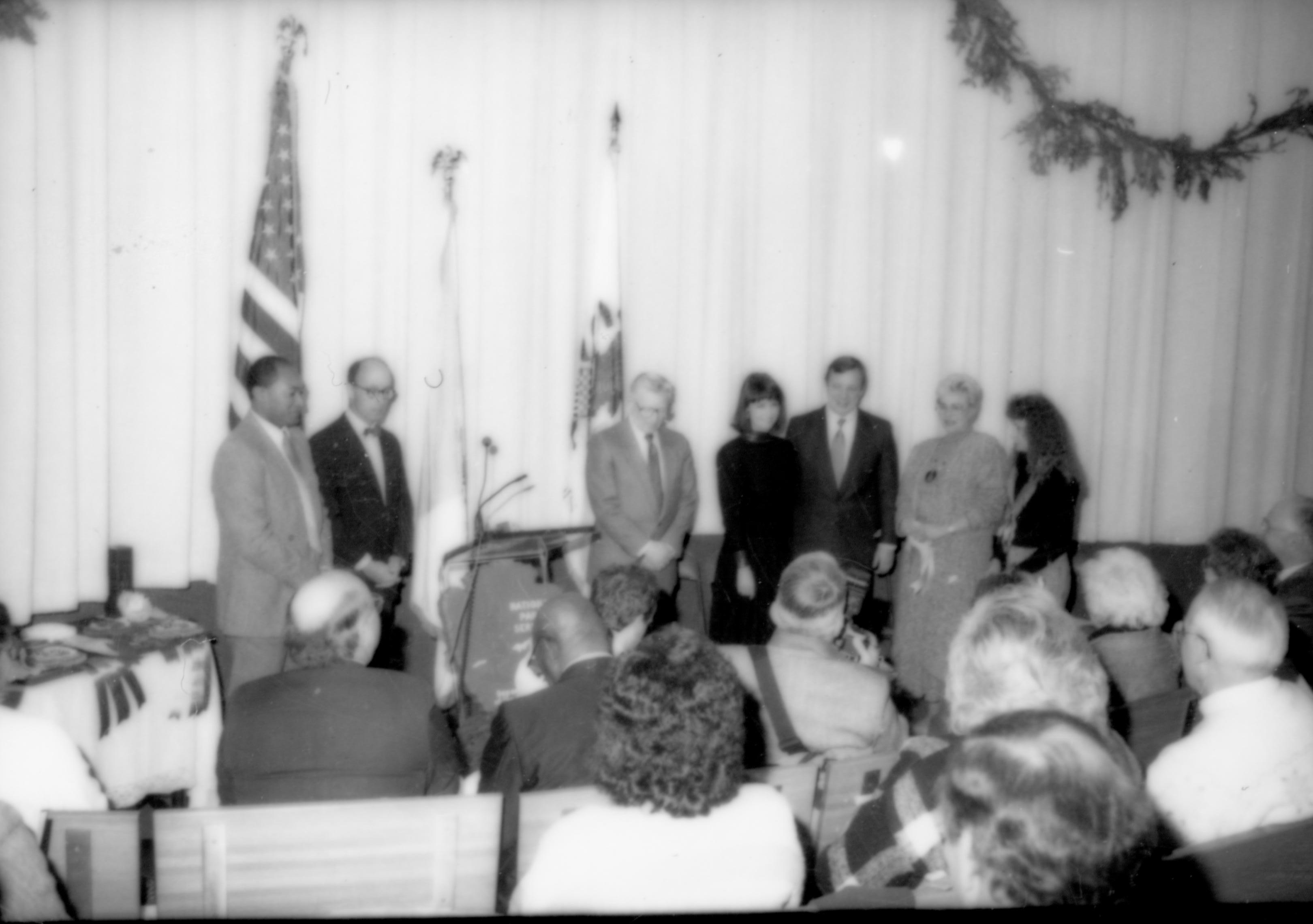 NA Lincoln Home NHS- Christmas in Licoln Neighborhood 1989, 88312 Christmas, award, ceremony