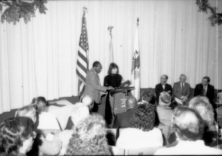 NA Lincoln Home NHS- Christmas in Licoln Neighborhood 1989, 88312 Christmas, award, ceremony