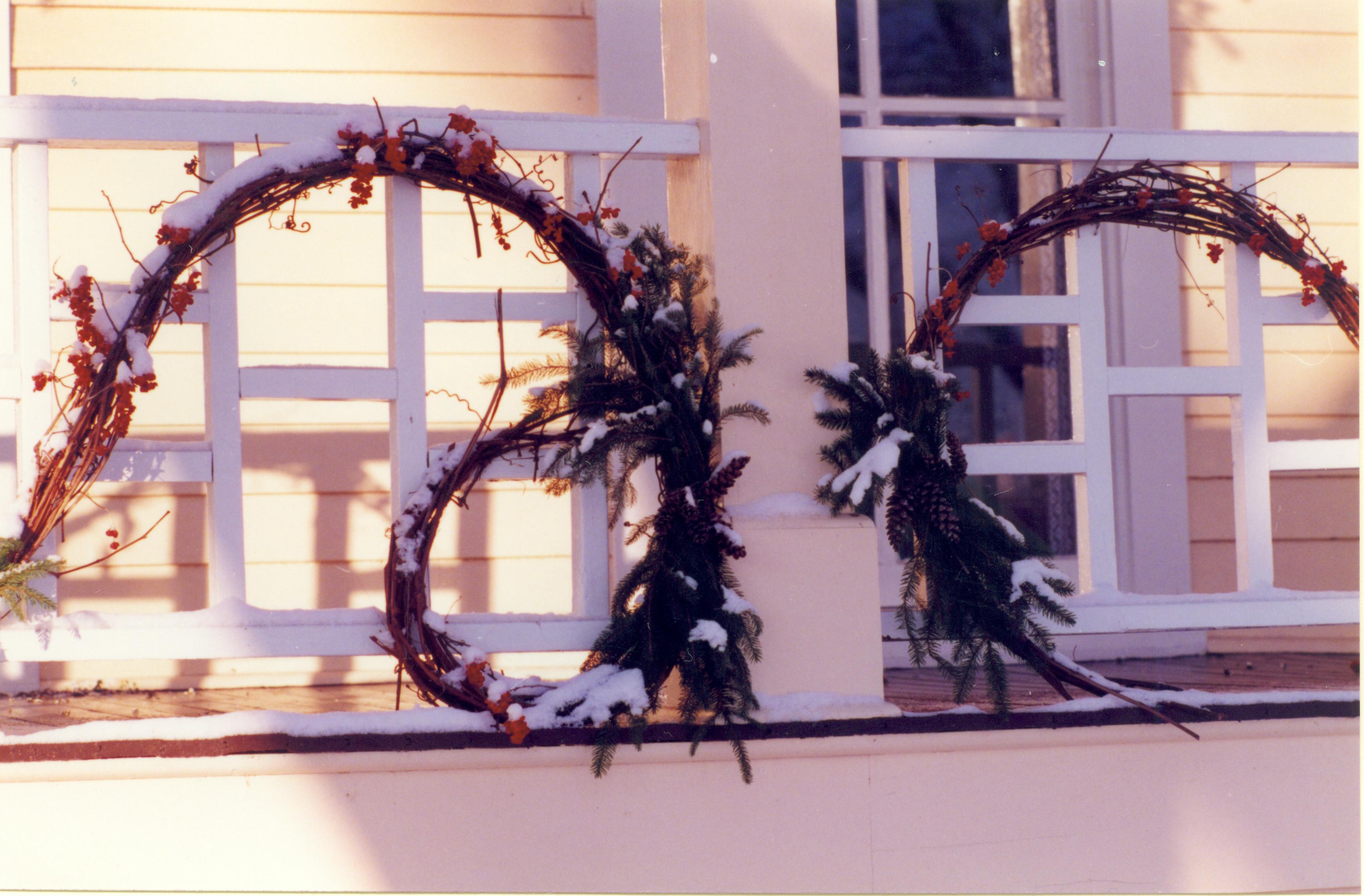 NA Lincoln Home NHS- Christmas in Licoln Neighborhood 1989 Christmas, neighborhood, decorations
