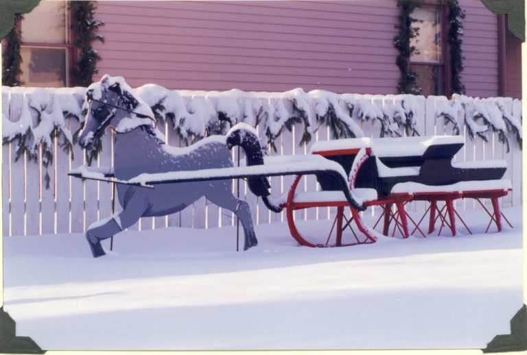 NA Lincoln Home NHS- Christmas in Licoln Neighborhood 1989 Christmas, neighborhood, decorations