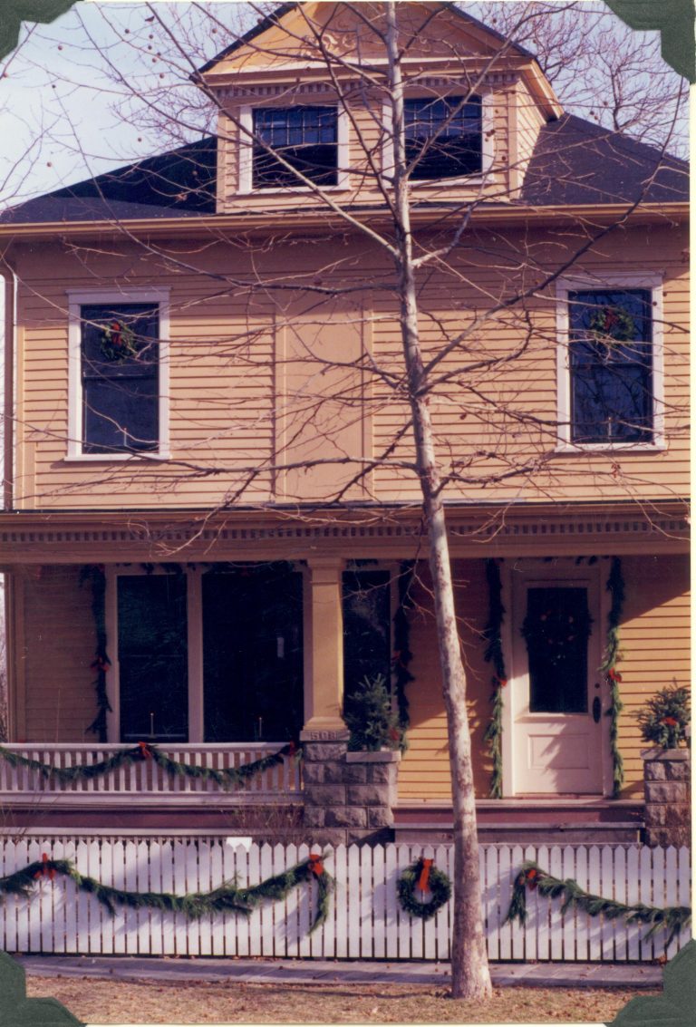 NA Lincoln Home NHS- Christmas in Licoln Neighborhood 1989 Christmas, neighborhood, decorations