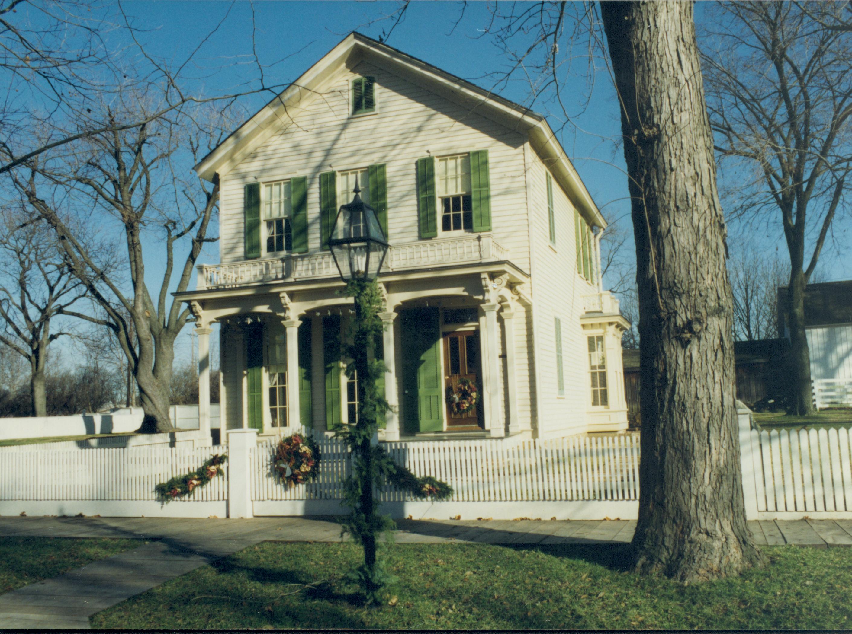 NA Lincoln Home NHS- Christmas in Licoln Neighborhood 1993, Holiday Decorations Christmas, decorations, neighborhood
