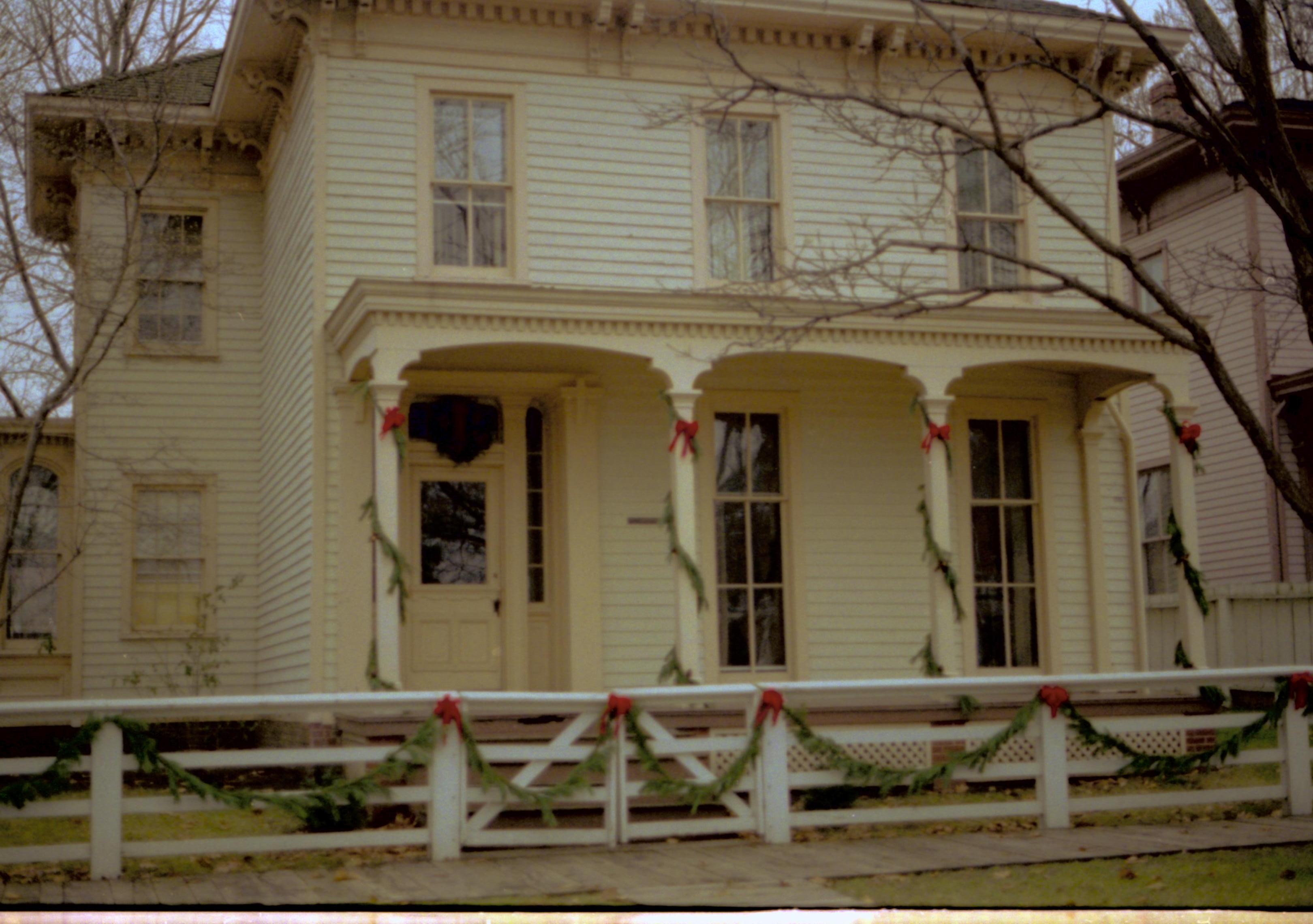 NA Lincoln Home NHS- Christmas in Licoln Neighborhood 1993, Holiday Decorations Christmas, decorations, neighborhood