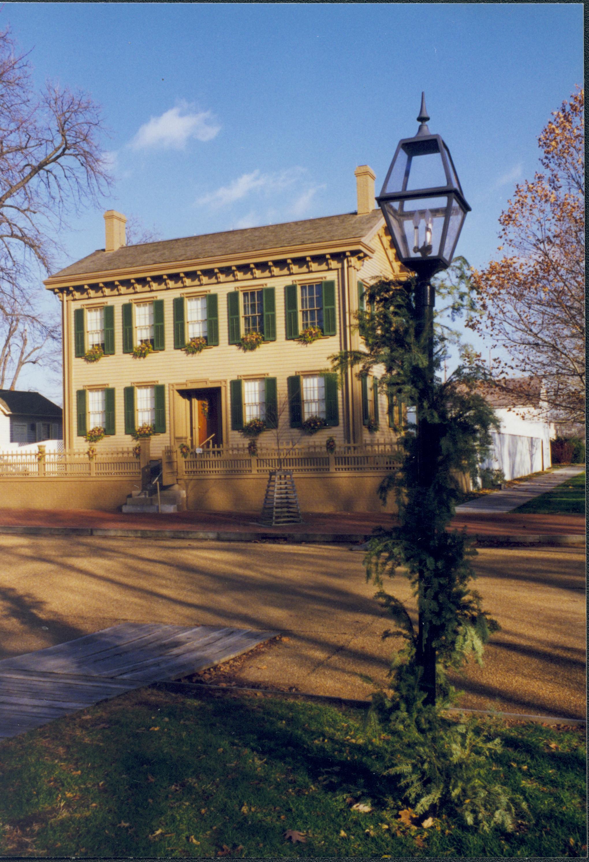 NA Lincoln Home NHS- Christmas in Licoln Neighborhood 1994 Christmas, decorations, neighborhood