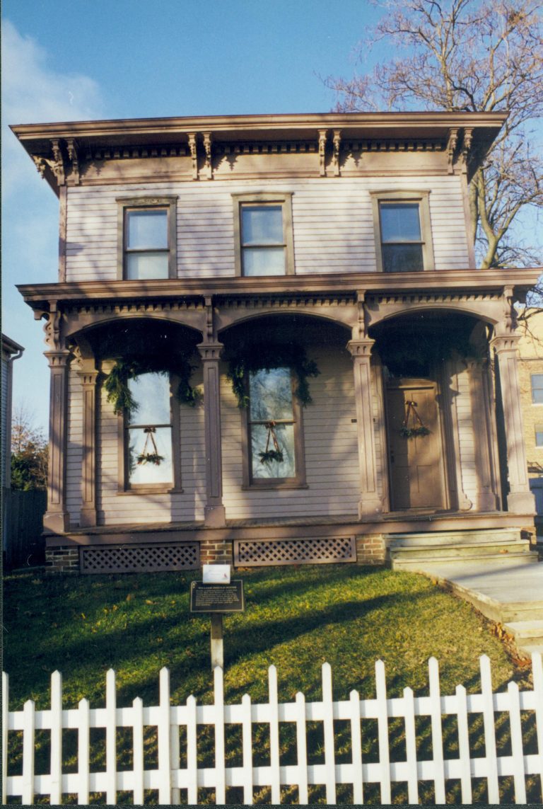 NA Lincoln Home NHS- Christmas in Licoln Neighborhood 1995, Christmas 1995 Christmas, decorations, neighborhood