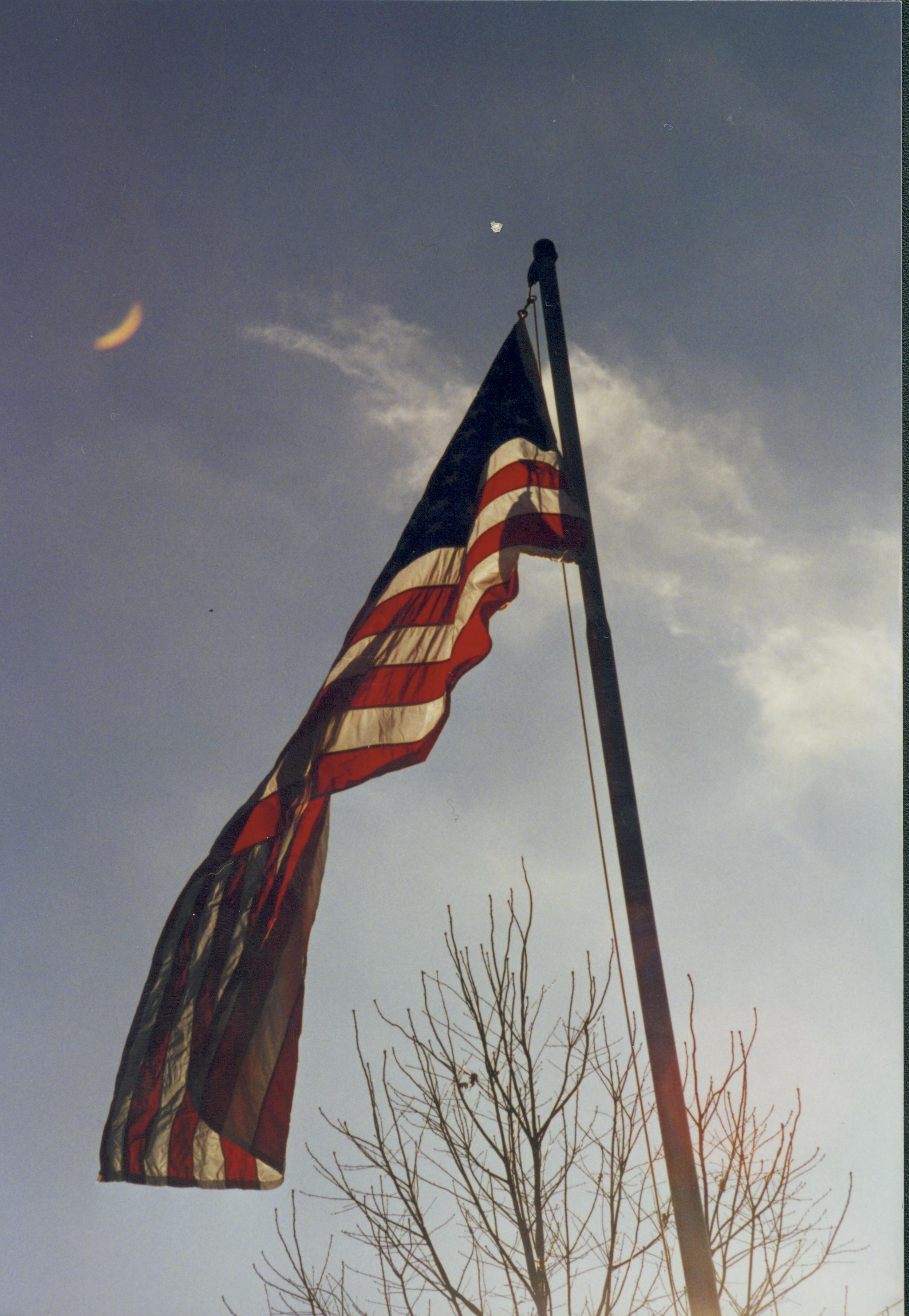 NA Lincoln Home NHS- Christmas in Licoln Neighborhood 1995, Christmas 1995 Christmas, decorations, neighborhood, flag