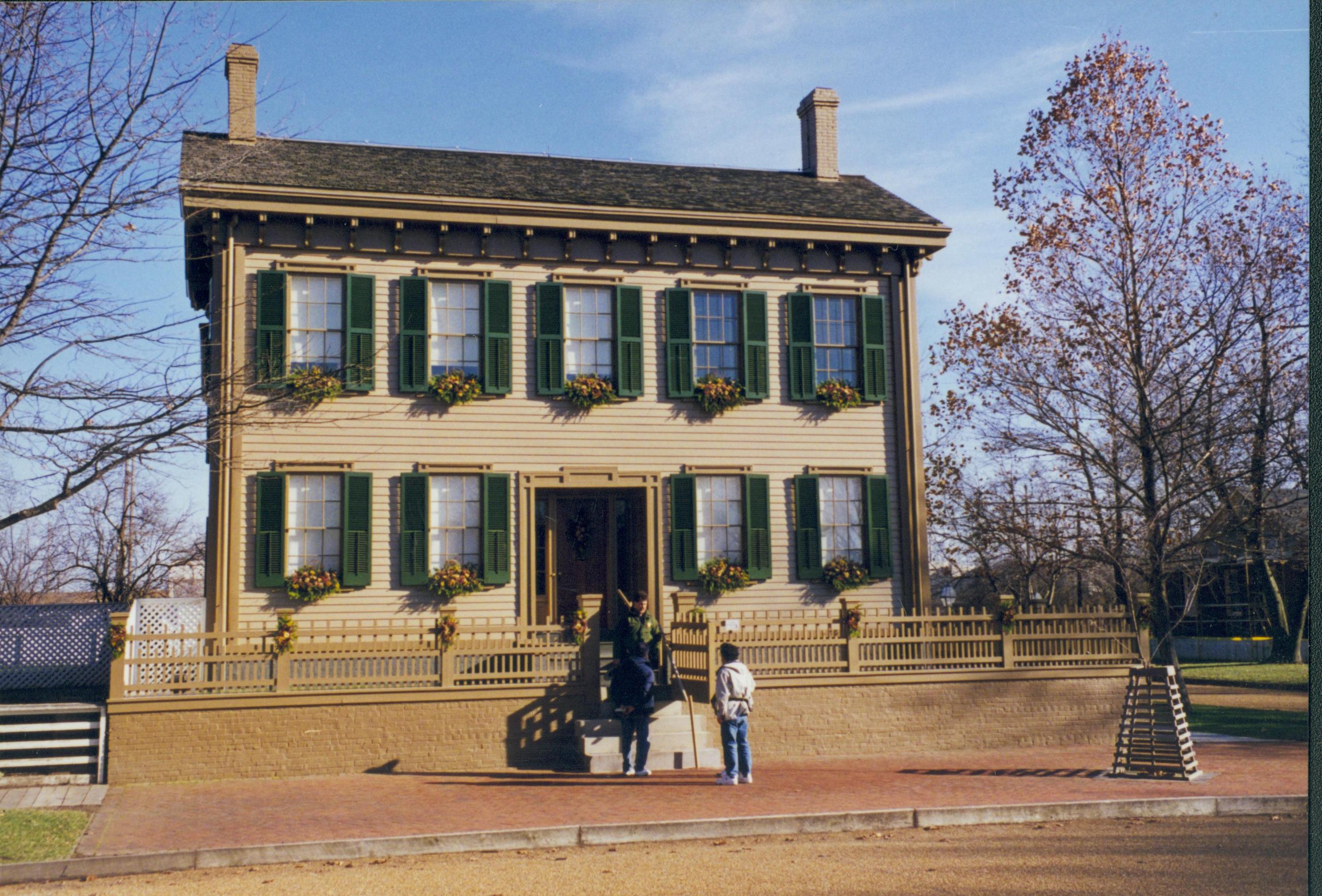 NA Lincoln Home NHS- Christmas in Licoln Neighborhood 1995, Christmas 1995 Christmas, decorations, neighborhood