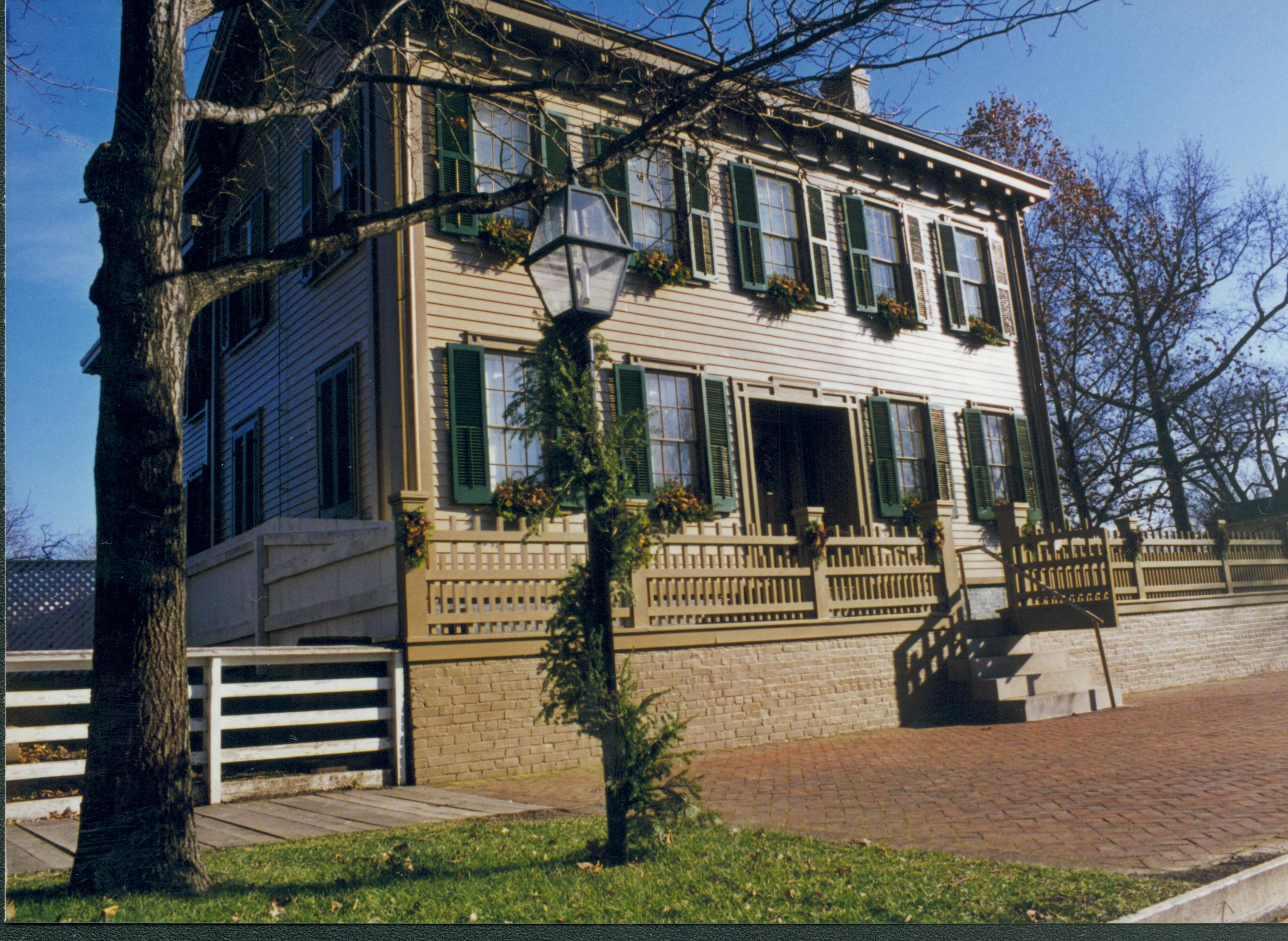 NA Lincoln Home NHS- Christmas in Licoln Neighborhood 1995, Christmas 1995 Christmas, decorations, neighborhood