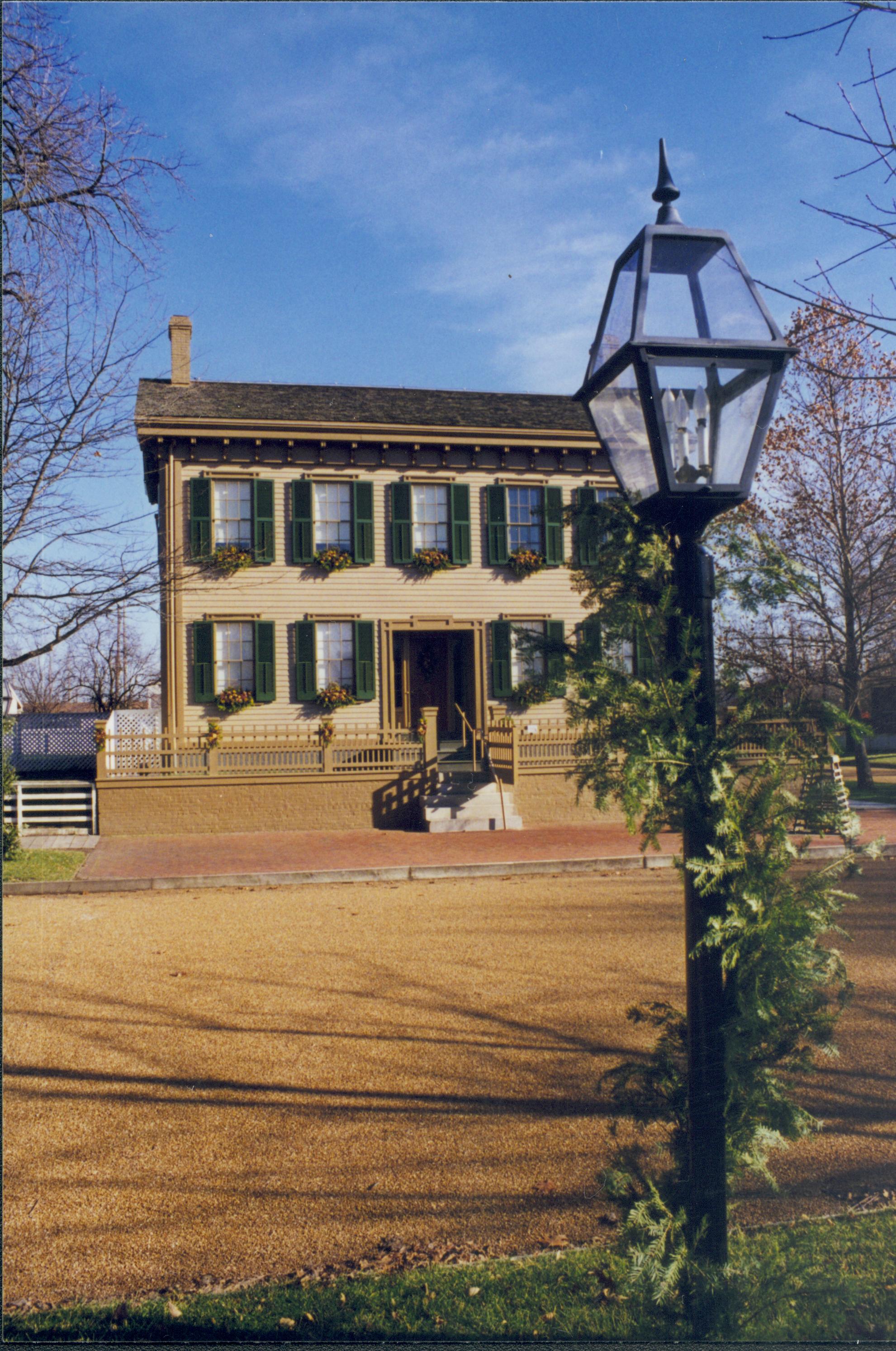 NA Lincoln Home NHS- Christmas in Licoln Neighborhood 1995, Christmas 1995 Christmas, decorations, neighborhood