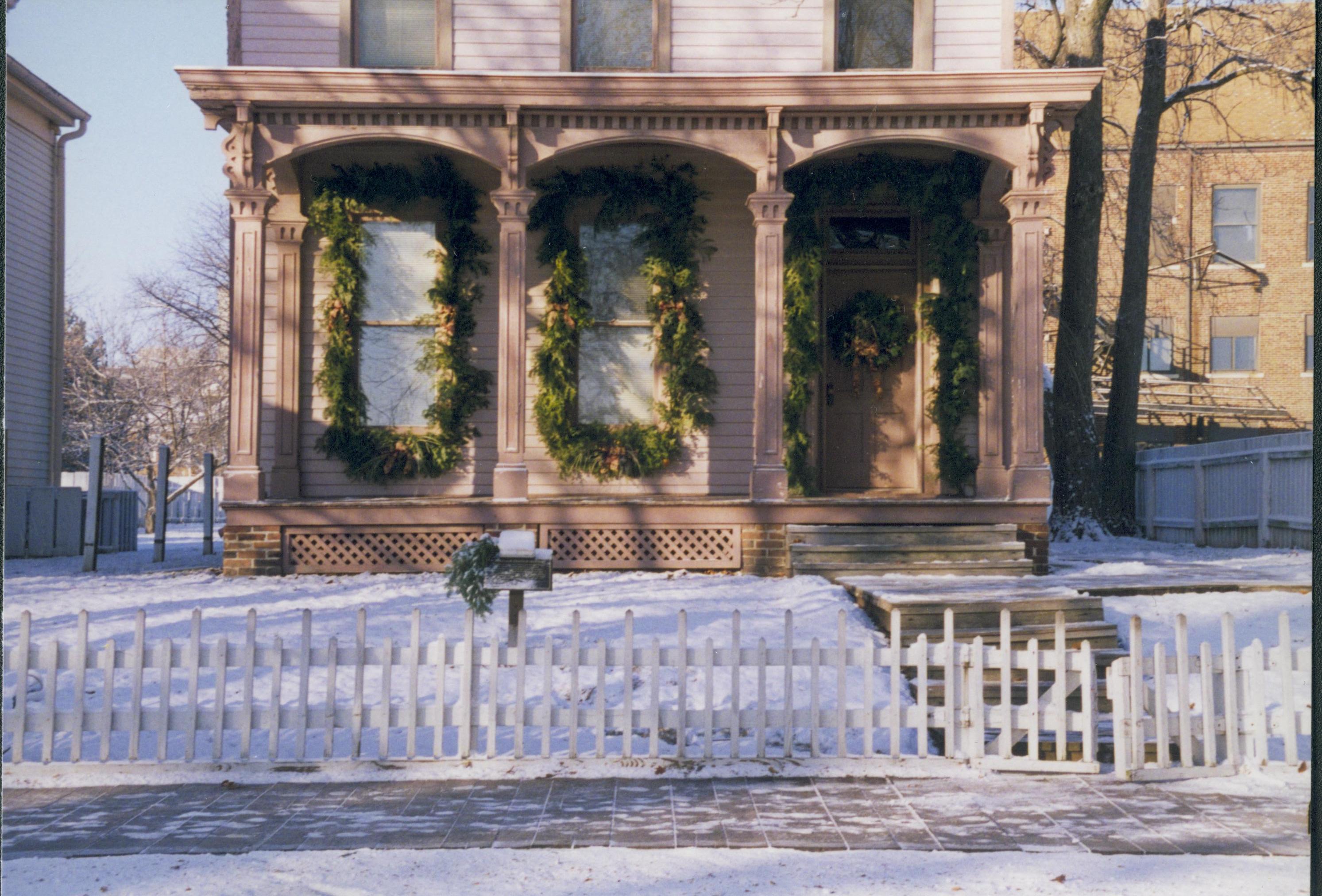 NA Lincoln Home NHS- Christmas in Licoln Neighborhood 1996, Holiday Decorations Christmas, decorations, neighborhood