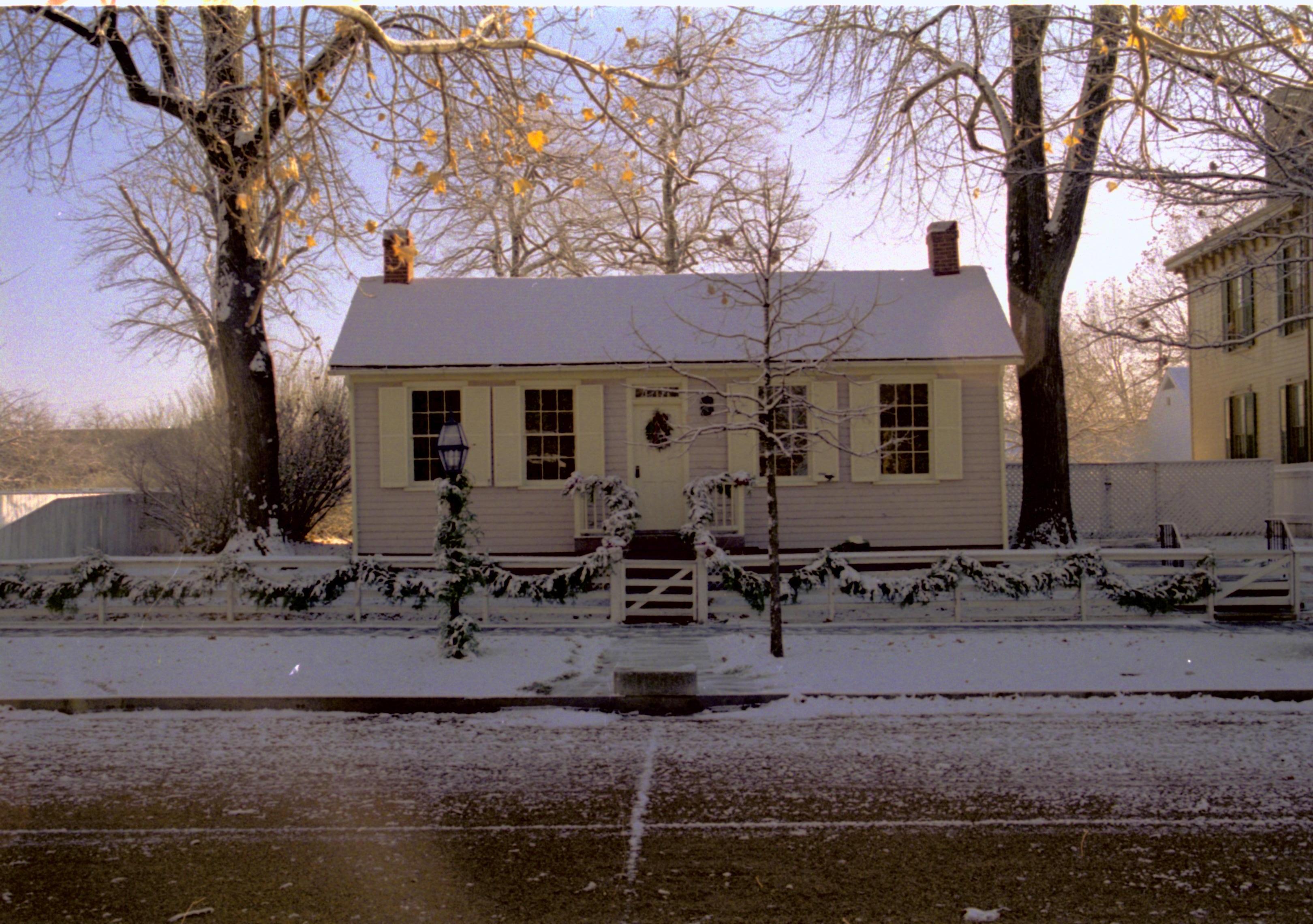 NA Lincoln Home NHS- Christmas in Licoln Neighborhood 1996, Holiday Decorations Christmas, decorations, neighborhood
