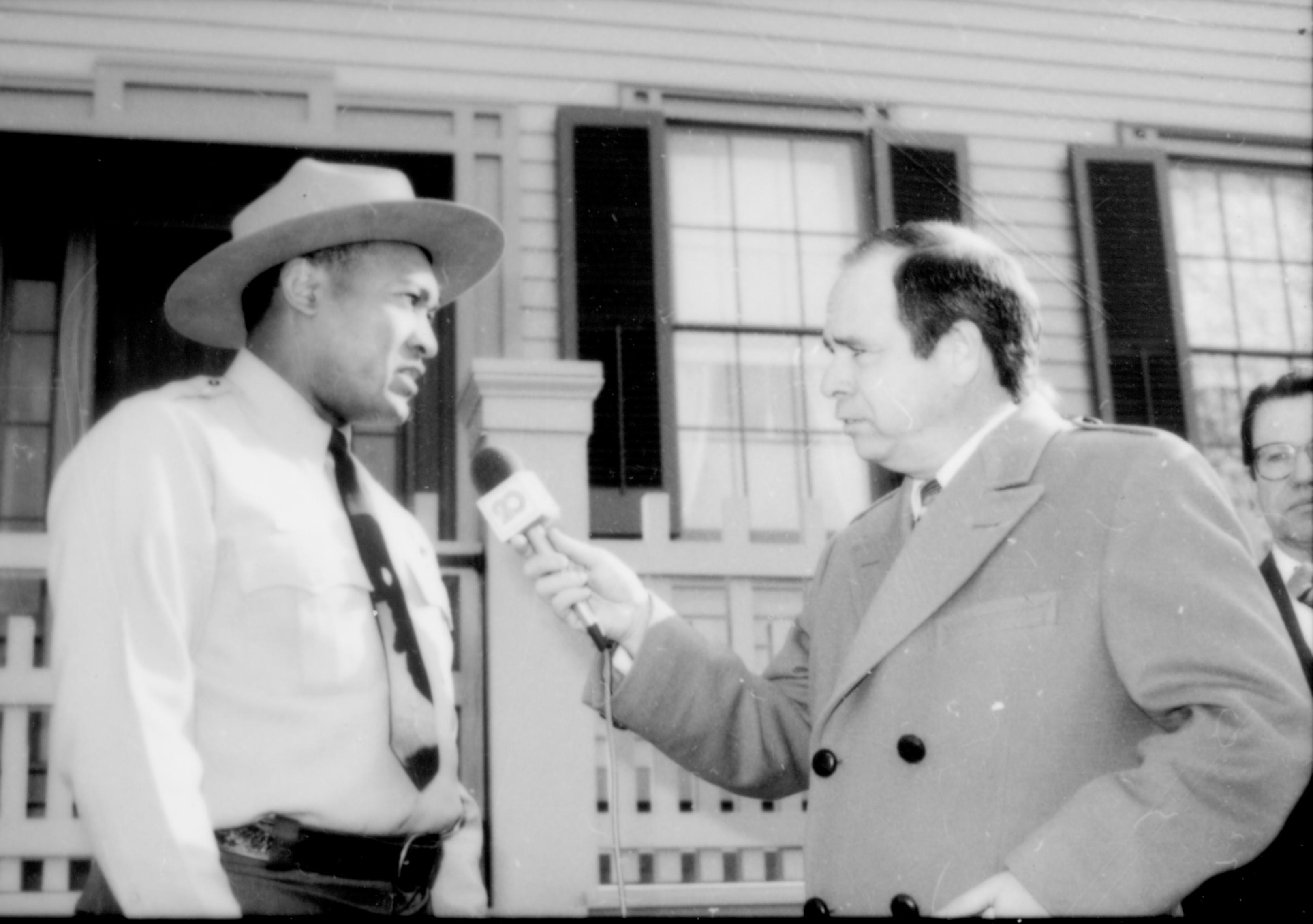 Man interviewing ranger. Lincoln Home NHS- Durbin and Simon, 77 Durbin, Simon, visit, media