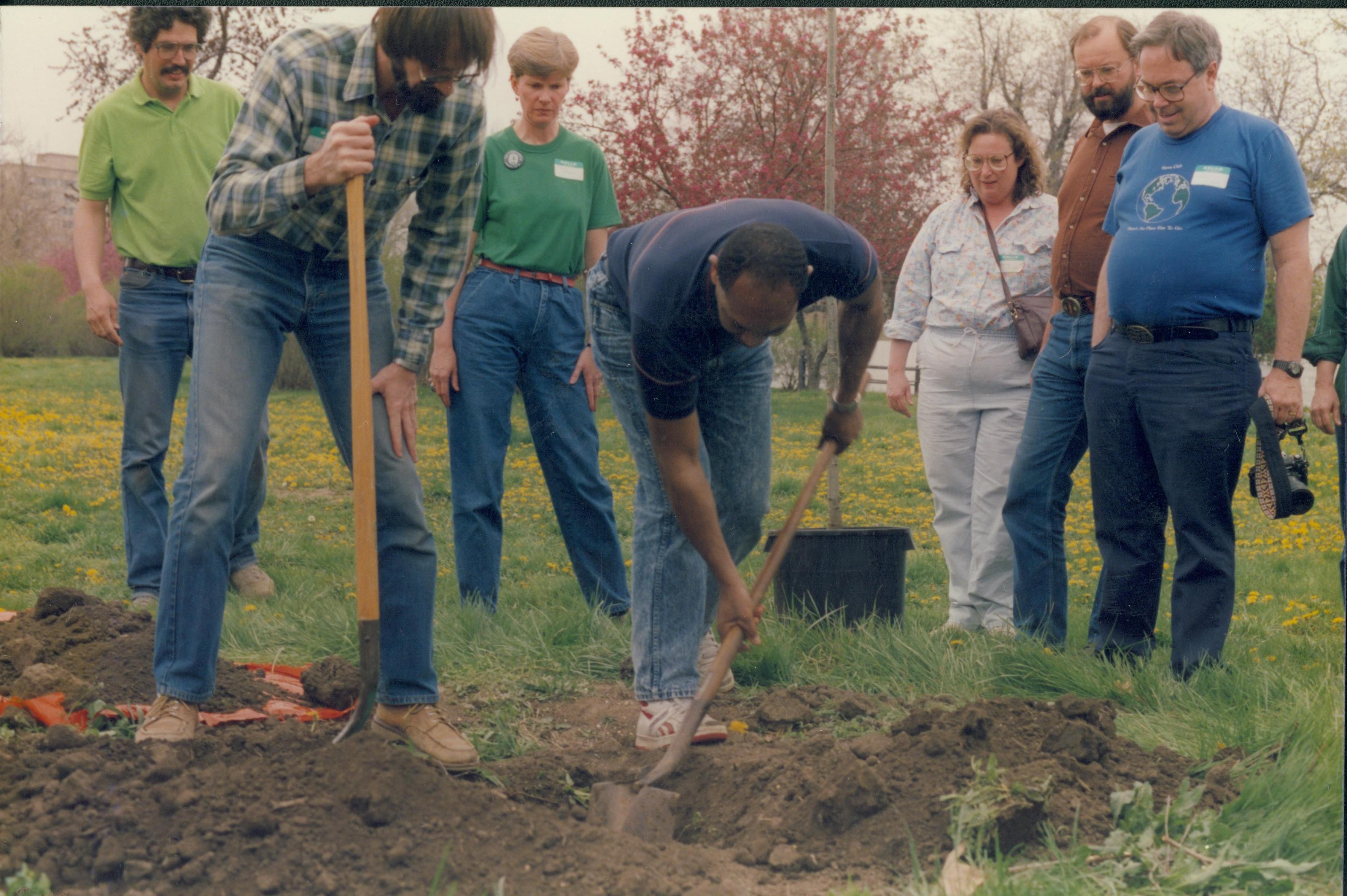 Tree planting Lincoln Home NHS- Earth Day 1989 Earth Day, tree, planting