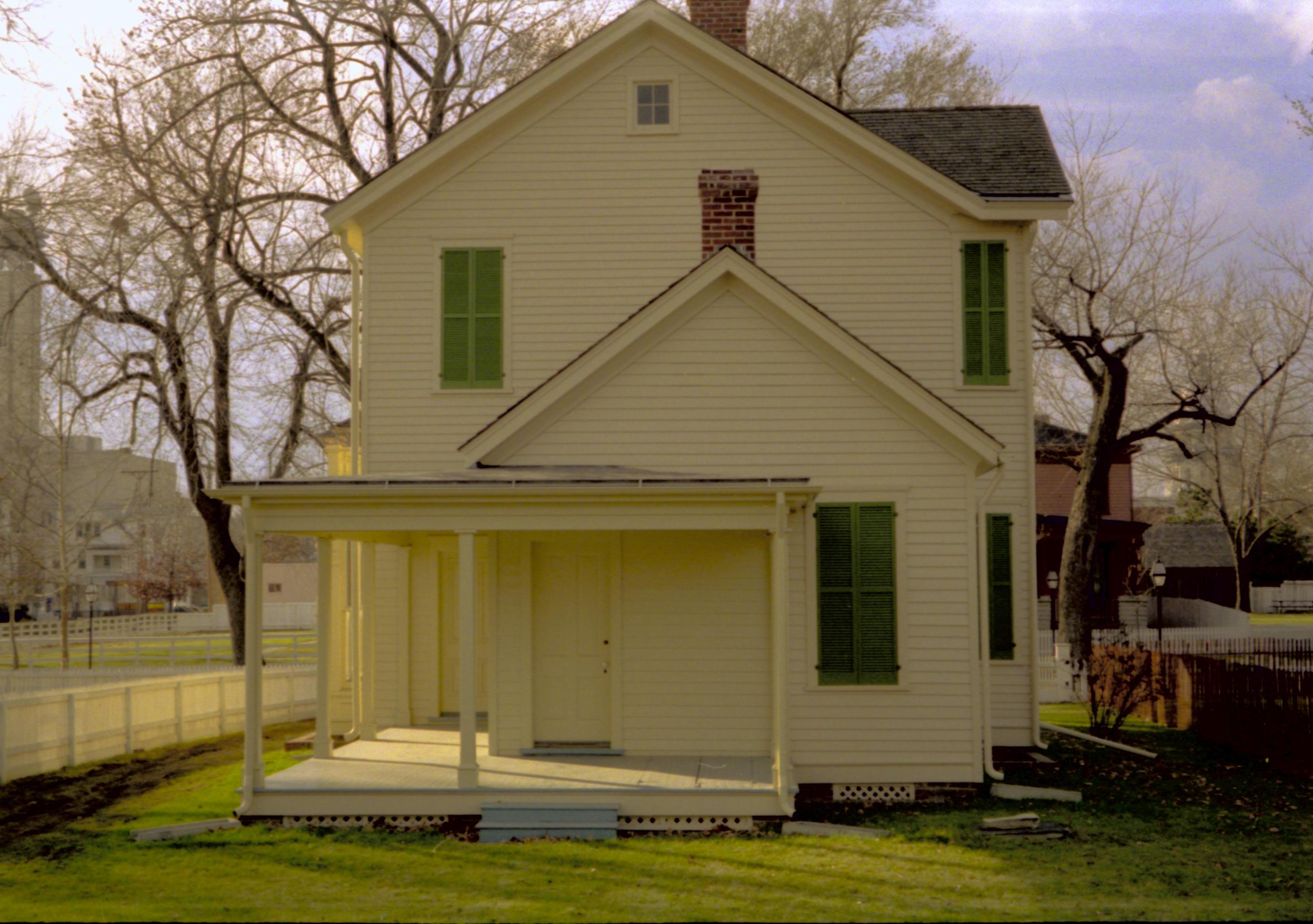 Back view of yellow house. Lincoln Home NHS- Bring Furniture Back Home, 79A Robinson