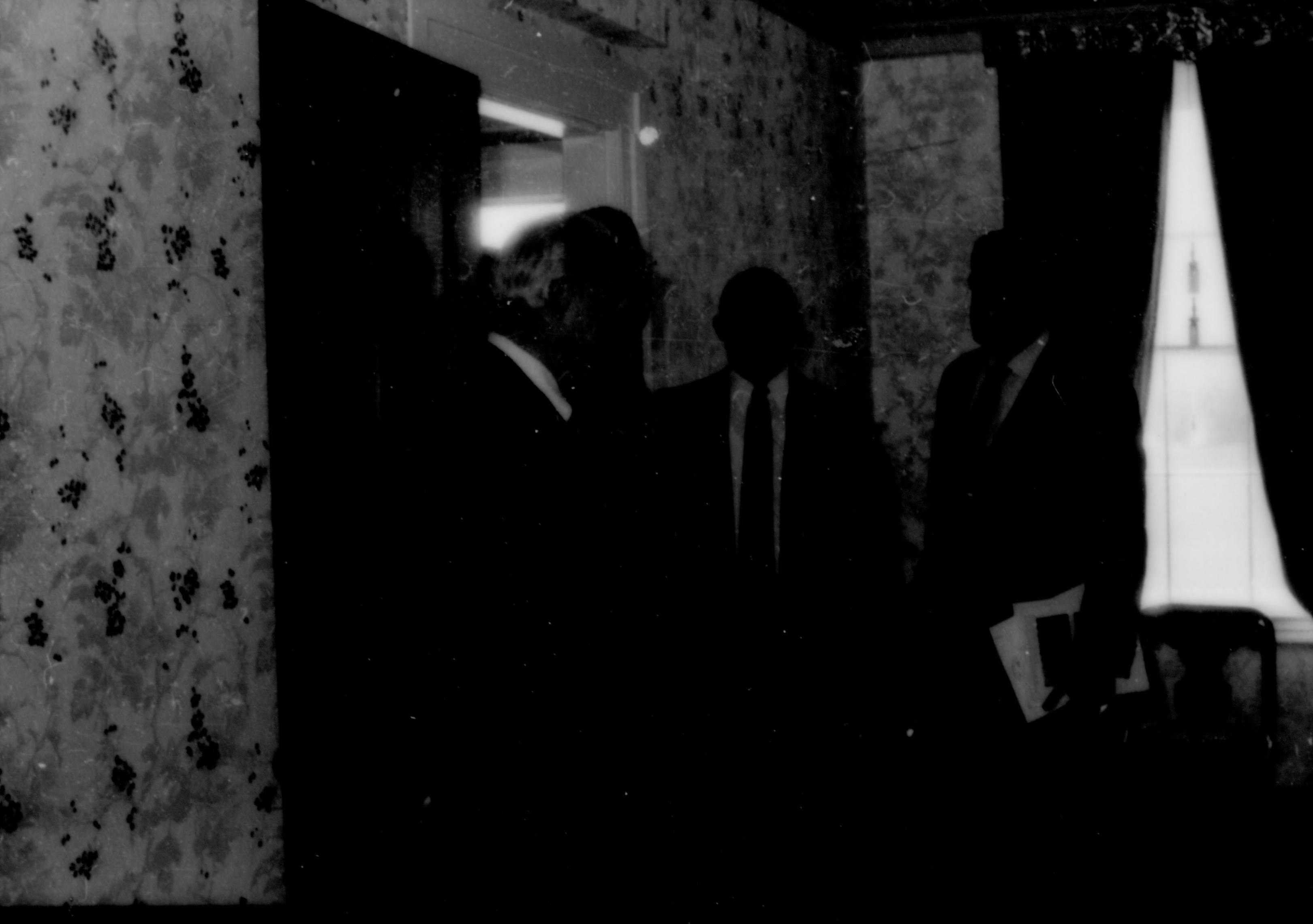 Bad picture Lincoln Home NHS- Paul Findley and Michel VIP visit, 127 Finley, Michel, visit, program