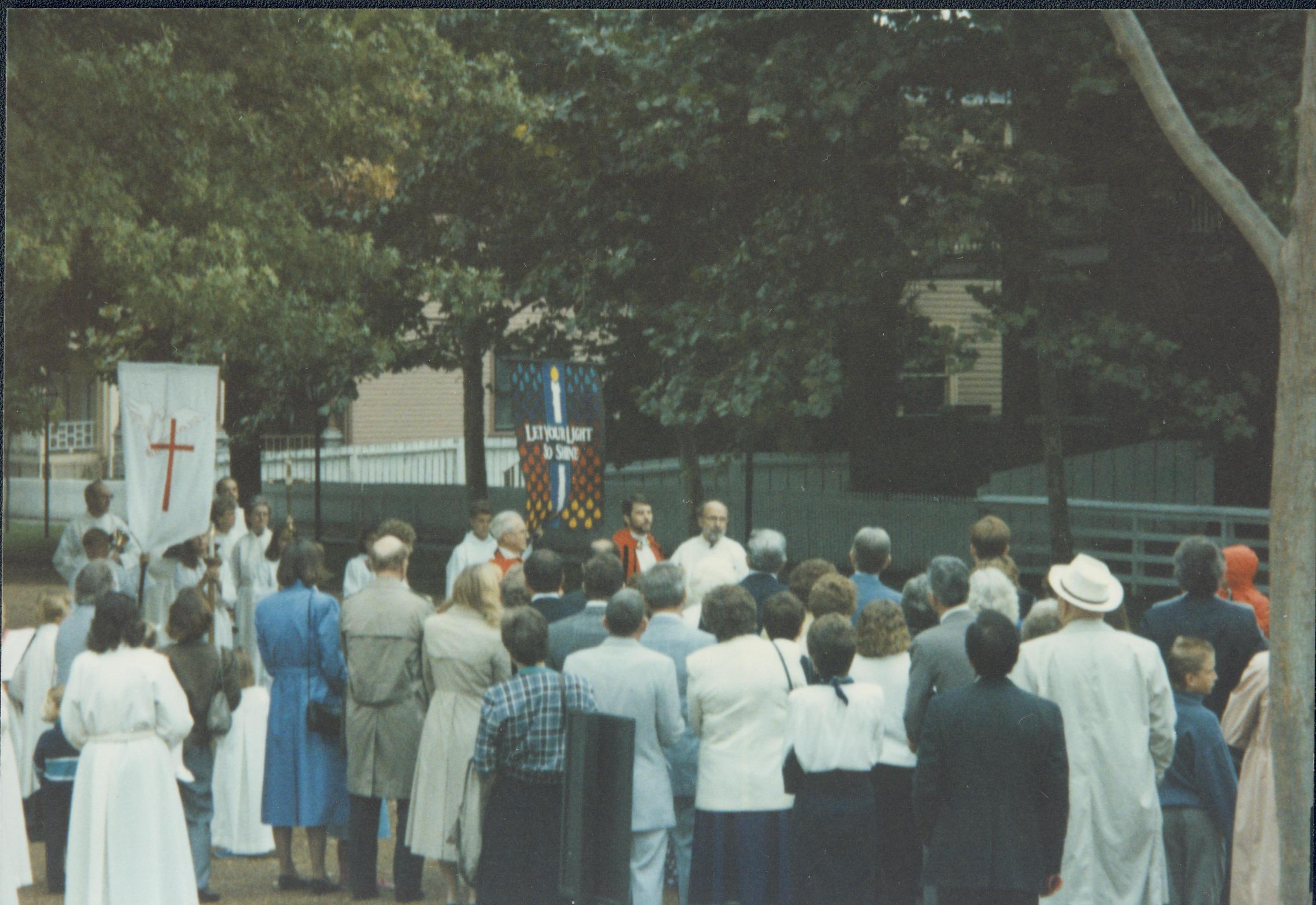 Grace Lutheran Church holding services in front of Sprigg or Arnold Home Lincoln Home NHS- Grace Lutheran Service service, Grace, Lutheran