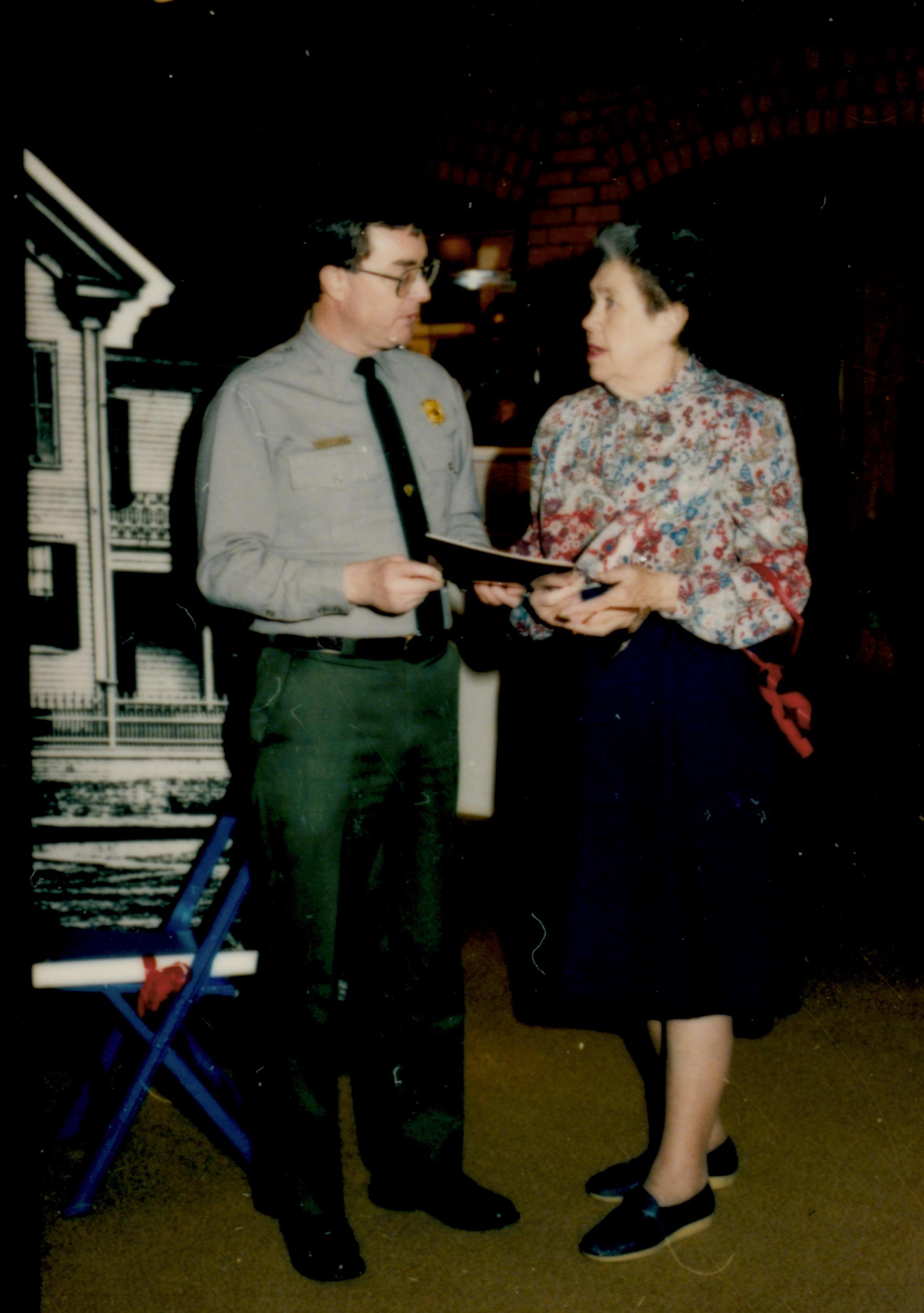 Superintendent Hellmers presents Ruth Ketchum a book on the restoration of Lincoln Home Lincoln Home NHS- Author Ruth Ketchum visit, 11 Ketchum, visit