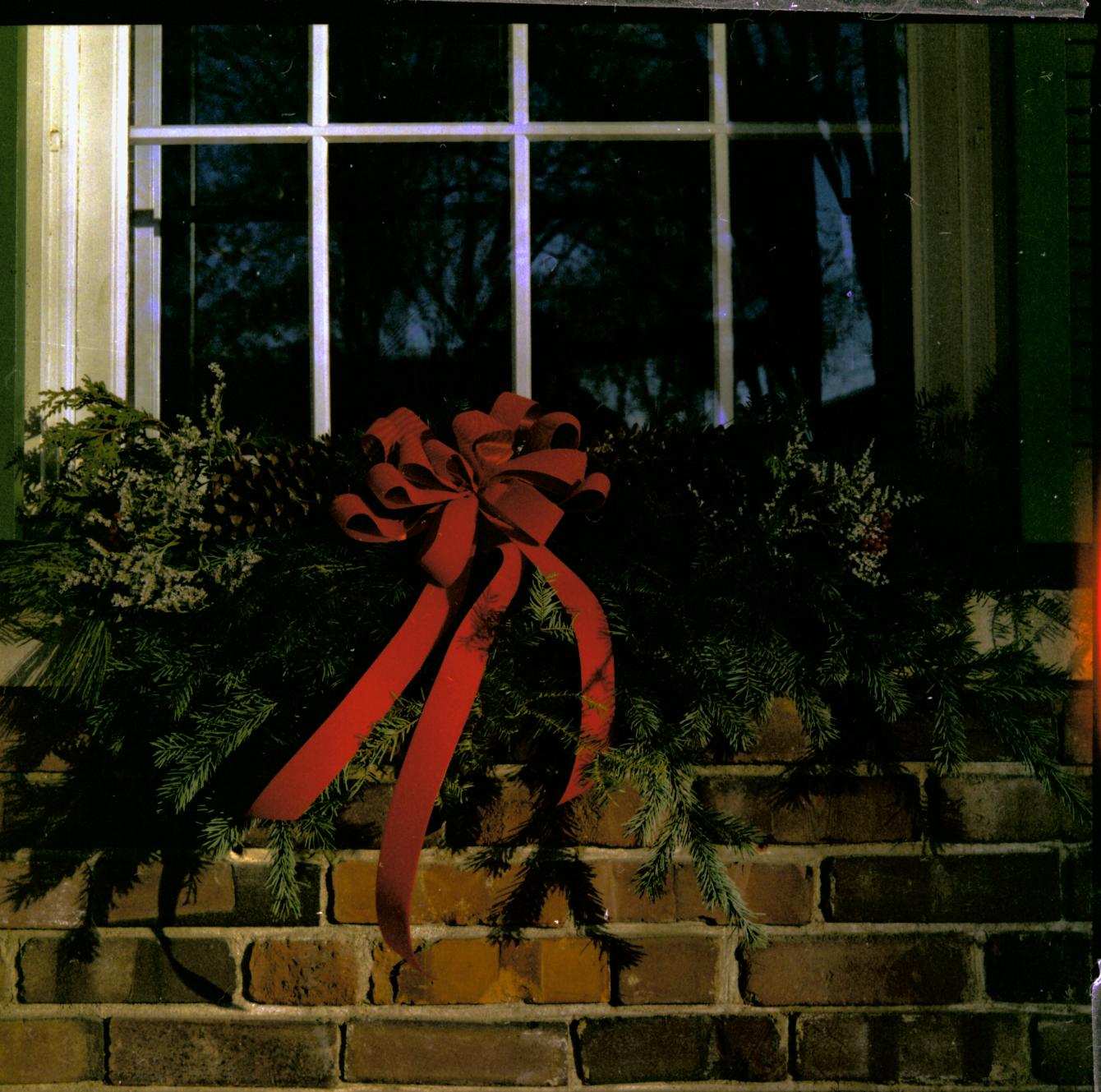 Lincoln Home NHS- Christmas in Lincoln Neighborhood Conference Center window decorated for Christmas. Detail. Christmas, decorations, wreath, window, Conference, center, decor