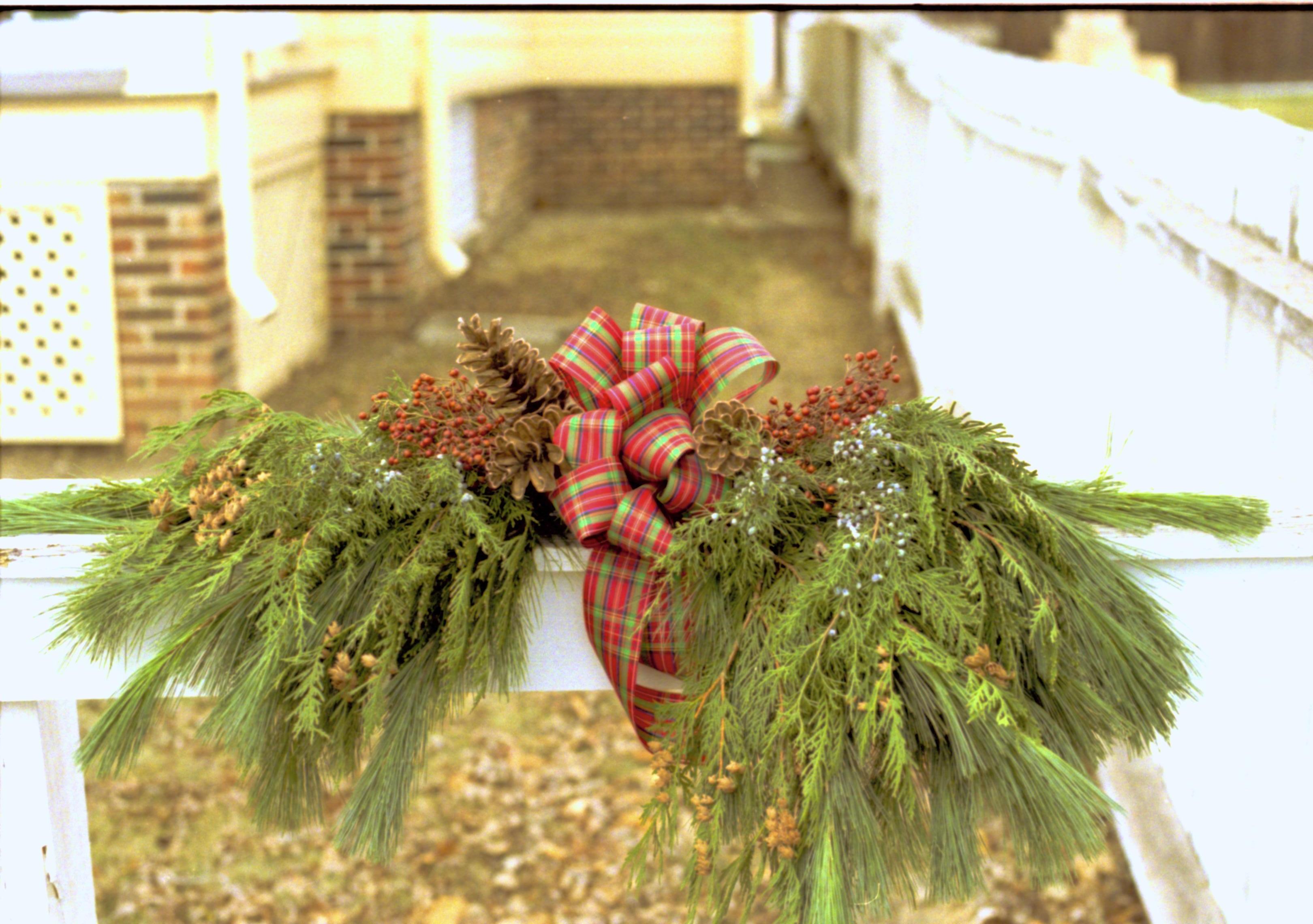 NA Lincoln Home NHS- Christmas in Lincoln Neighborhood, 92A, 14 Christmas, decorations