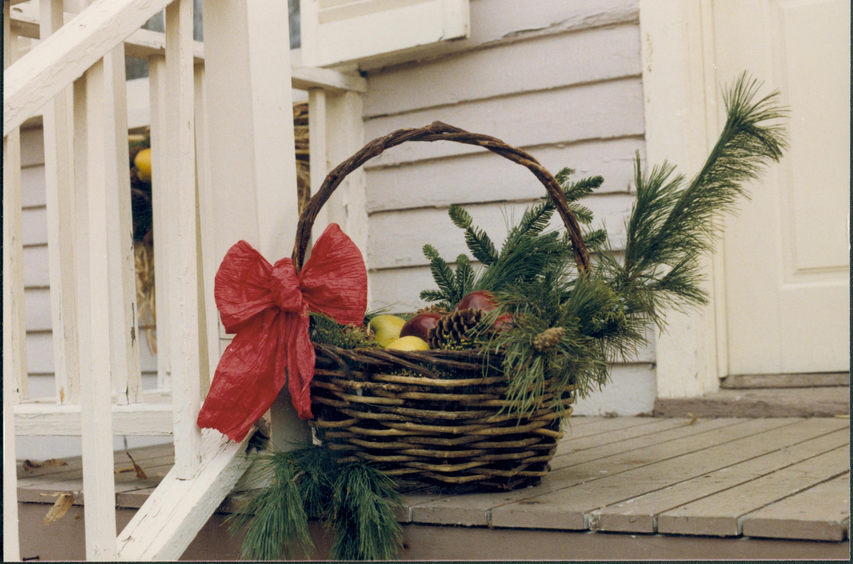 NA Lincoln Home NHS- Christmas in Lincoln Neighborhood Christmas, decorations, neighborhood