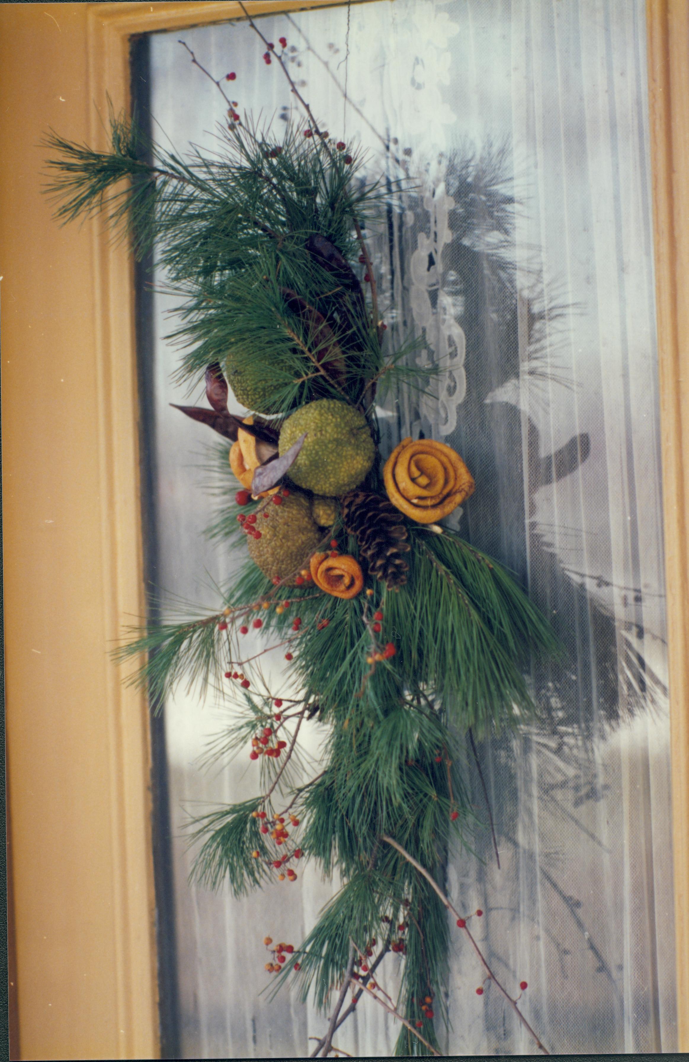 NA Lincoln Home NHS- Christmas in Lincoln Neighborhood Christmas, decorations, neighborhood