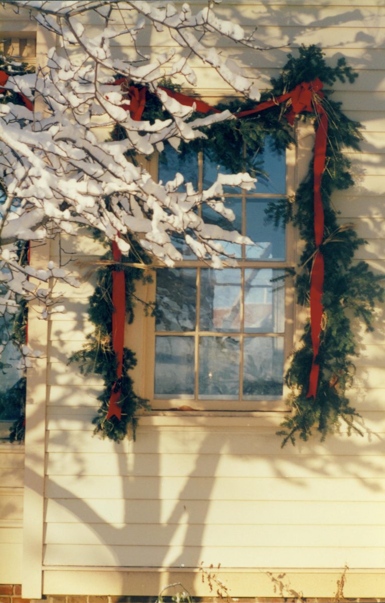 NA Lincoln Home NHS- Christmas in Lincoln Neighborhood Christmas, decorations, neighborhood