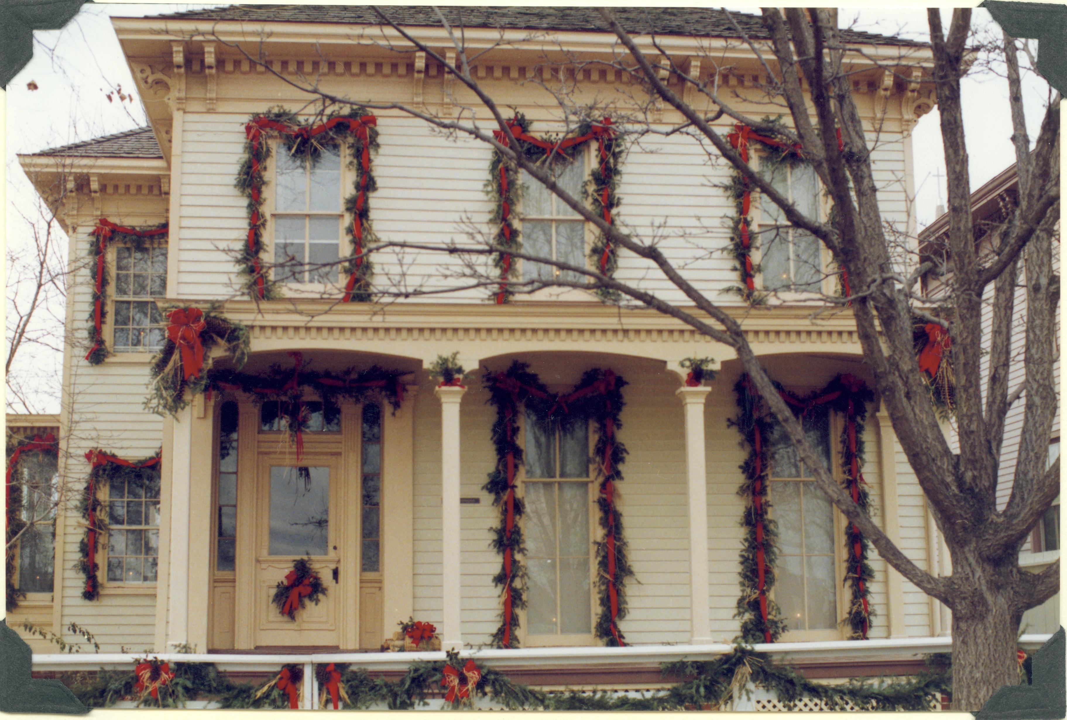 NA Lincoln Home NHS- Christmas in Lincoln Neighborhood Christmas, decoration, neighborhood