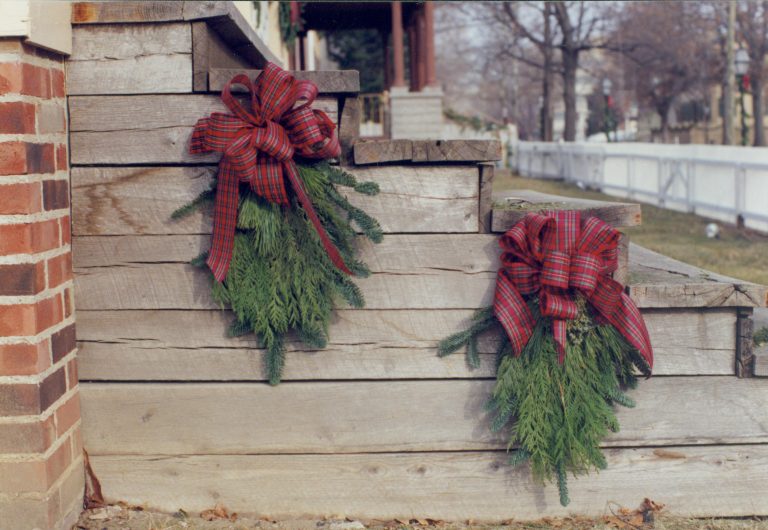 NA Lincoln Home NHS- Christmas in Lincoln Neighborhood, RP BP 89 Christmas, neighborhood