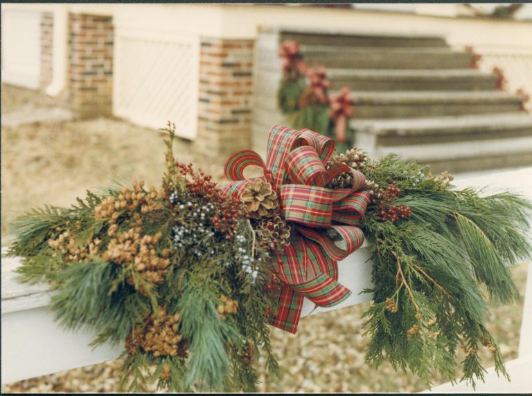 NA Lincoln Home NHS- Christmas in Lincoln Neighborhood Christmas, decorations, neighborhood