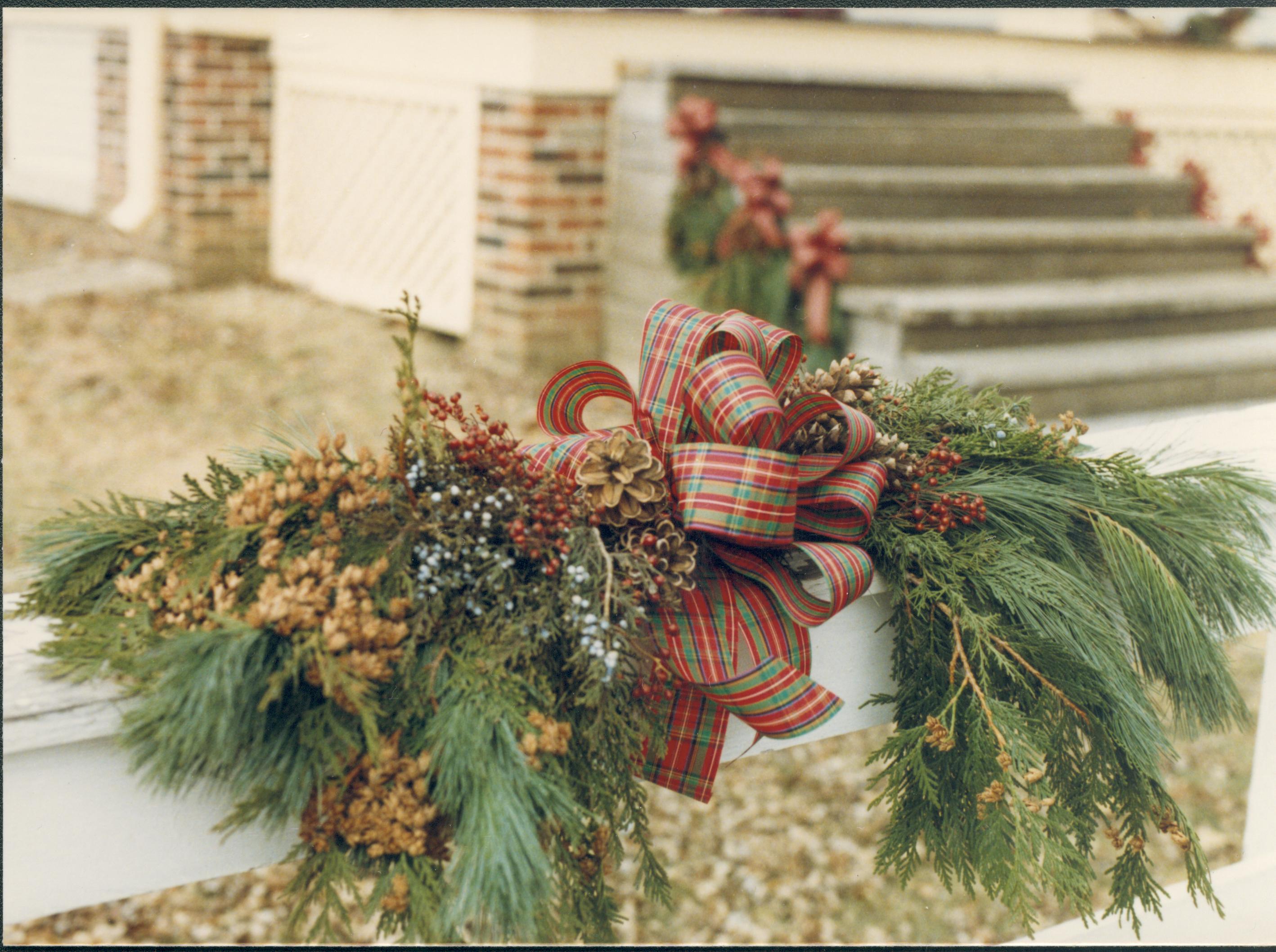 NA Lincoln Home NHS- Christmas in Lincoln Neighborhood Christmas, decorations, neighborhood