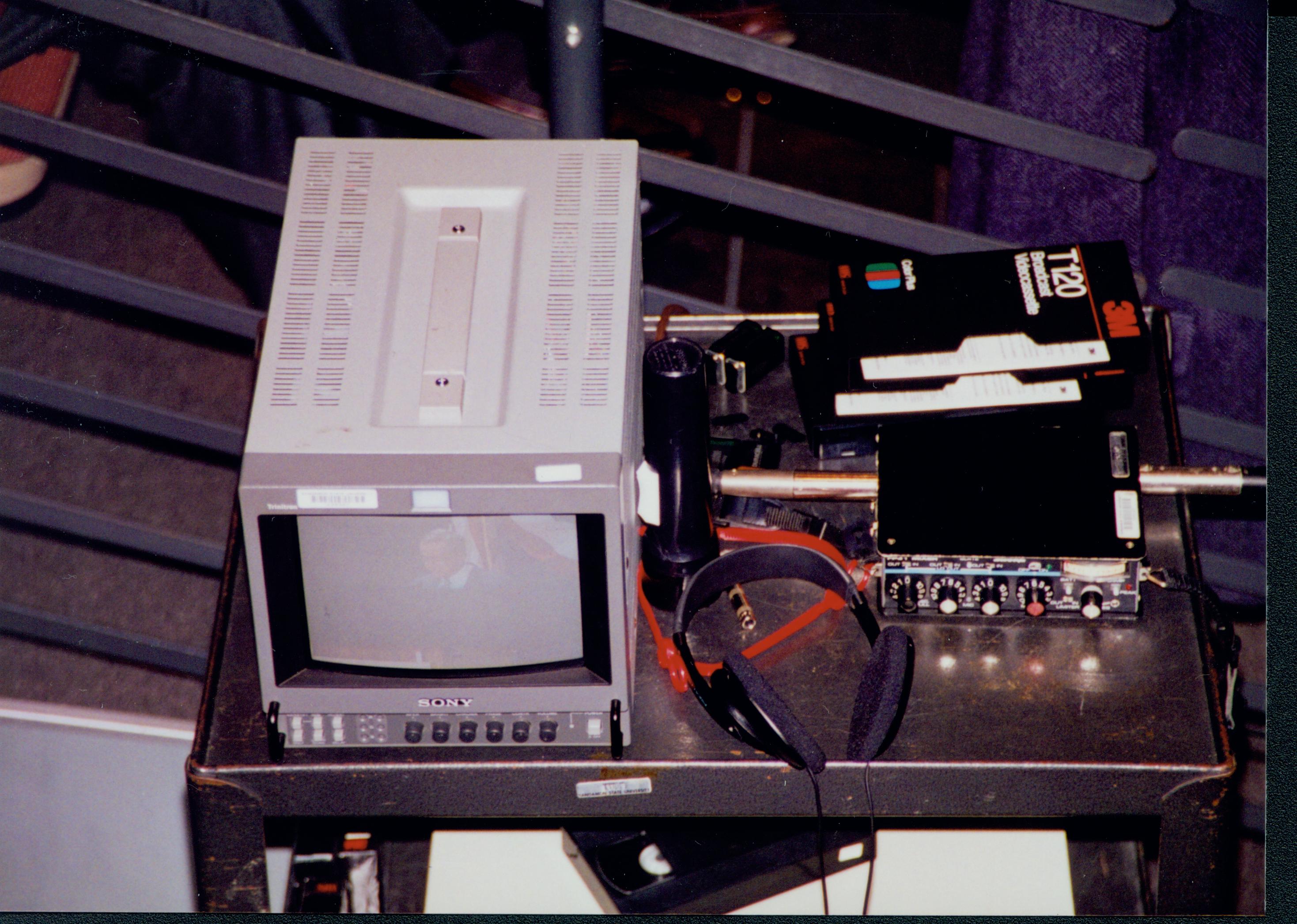 Video Equipment 1-1997 Colloq (color); 21 Colloquium, 1997