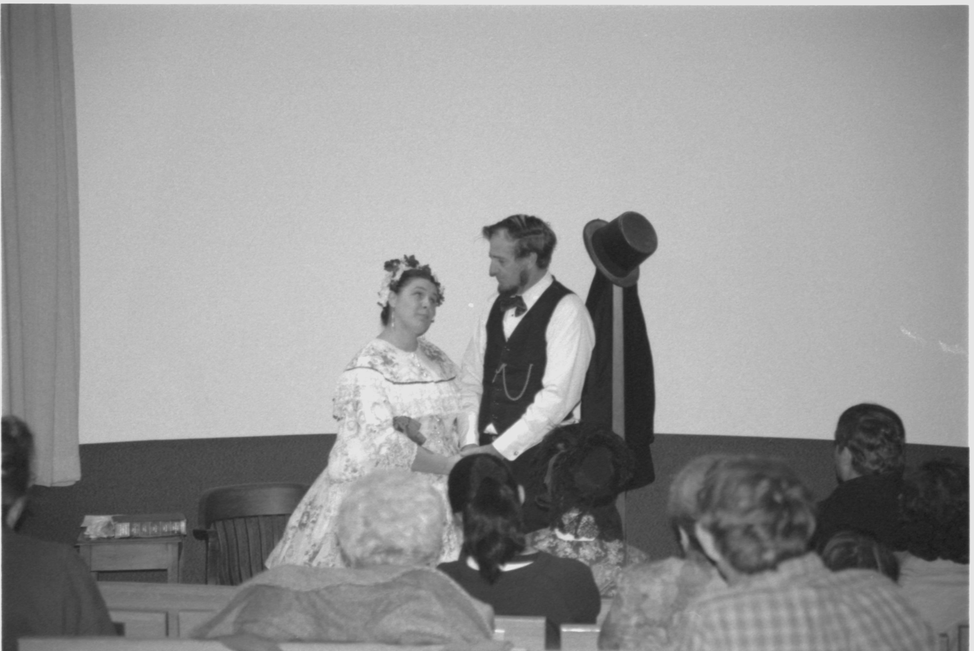 Mary Todd and Lincoln reenactors. Lincoln Colloquium; 88257 Lincoln, Colloquium