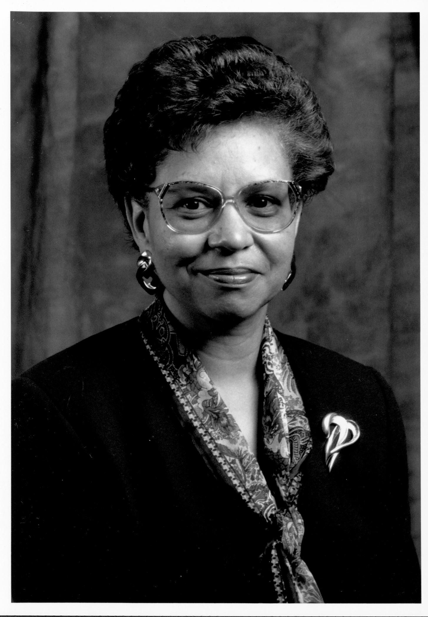 Photo portrait of a woman Lincoln Colloquium Lincoln, Colloquium
