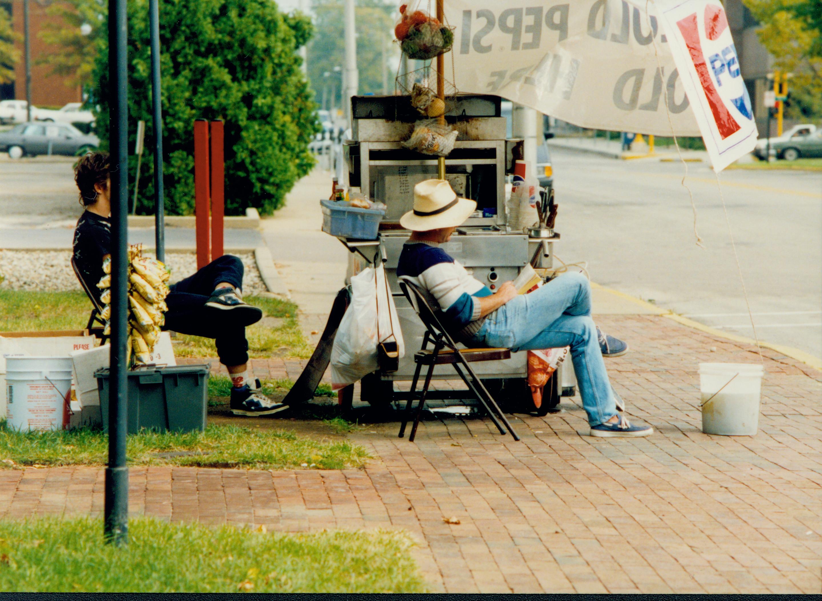 Vendor Location on 8th & Capitol; August, 1990 3131951 Food Vendors