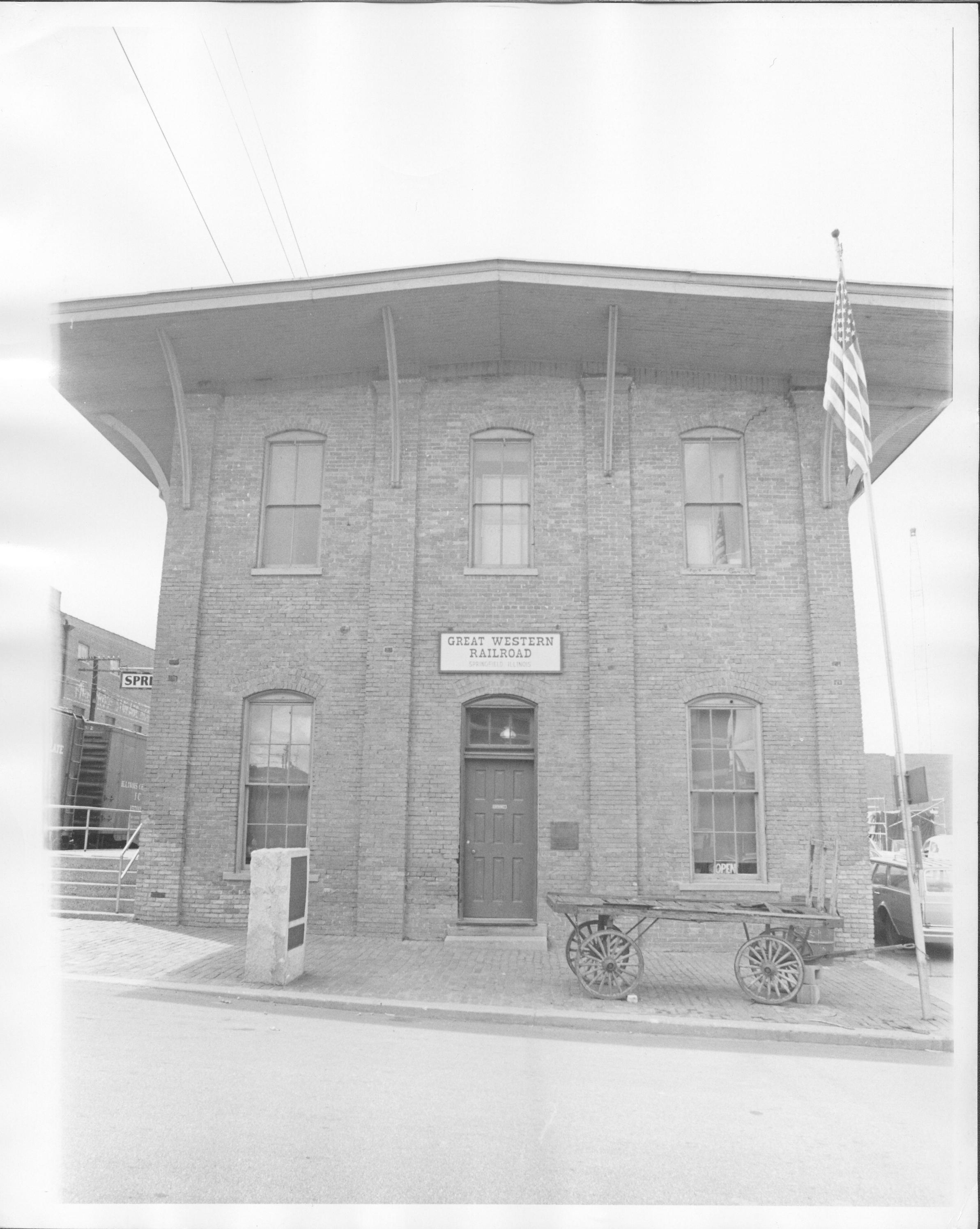 Lincoln Depot (front). 3 Great Western Depot, Train Station