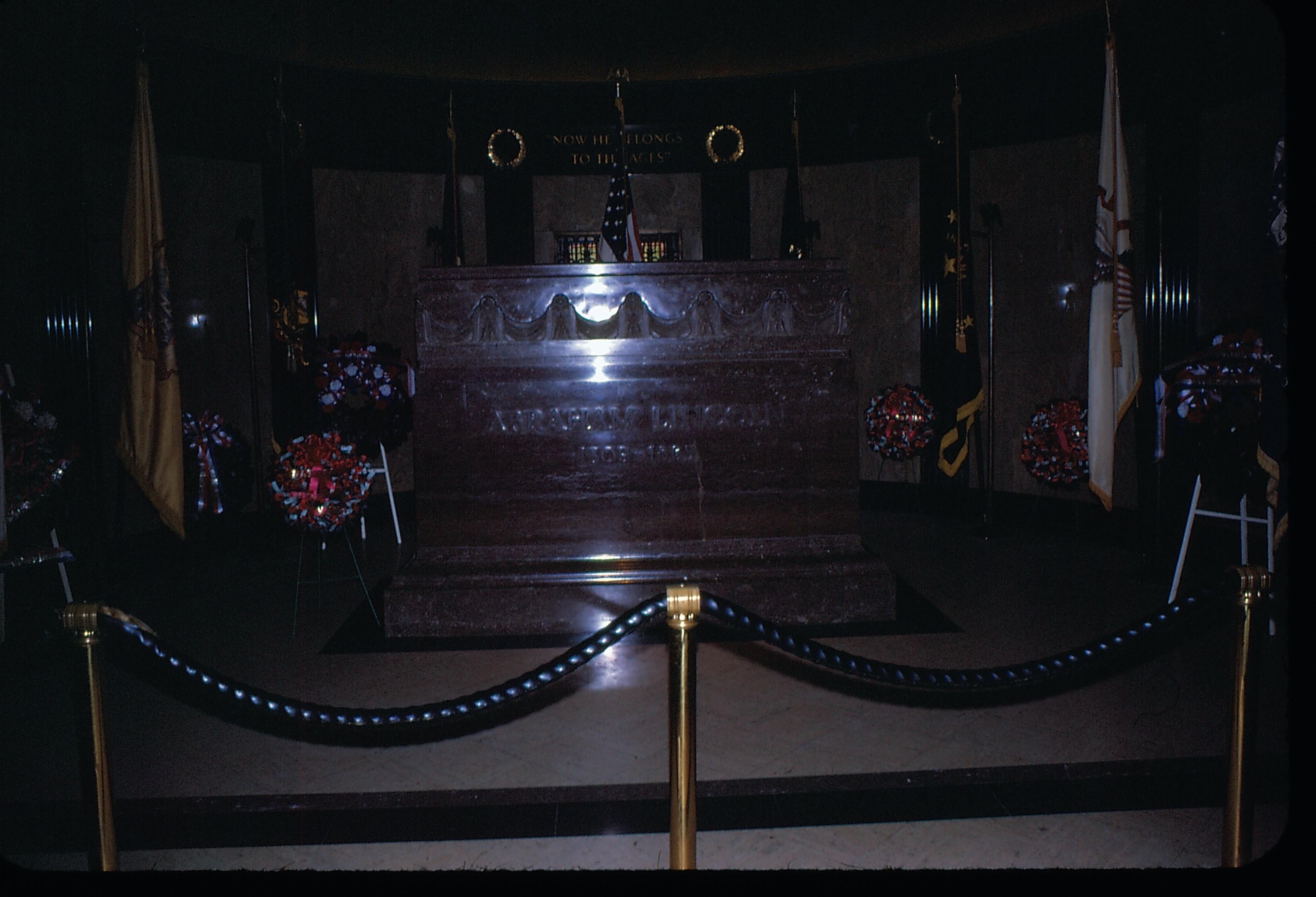 Lincoln Tomb, Springfield, IL, burial chamber. Lincoln Tomb
