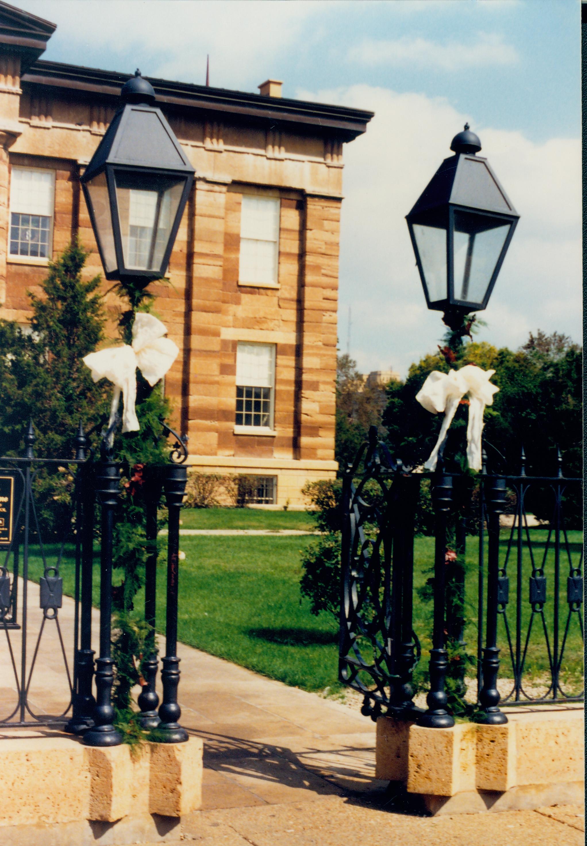 Gate way to Old State Capitol Springfield, IL Old State Capitol, Decorations