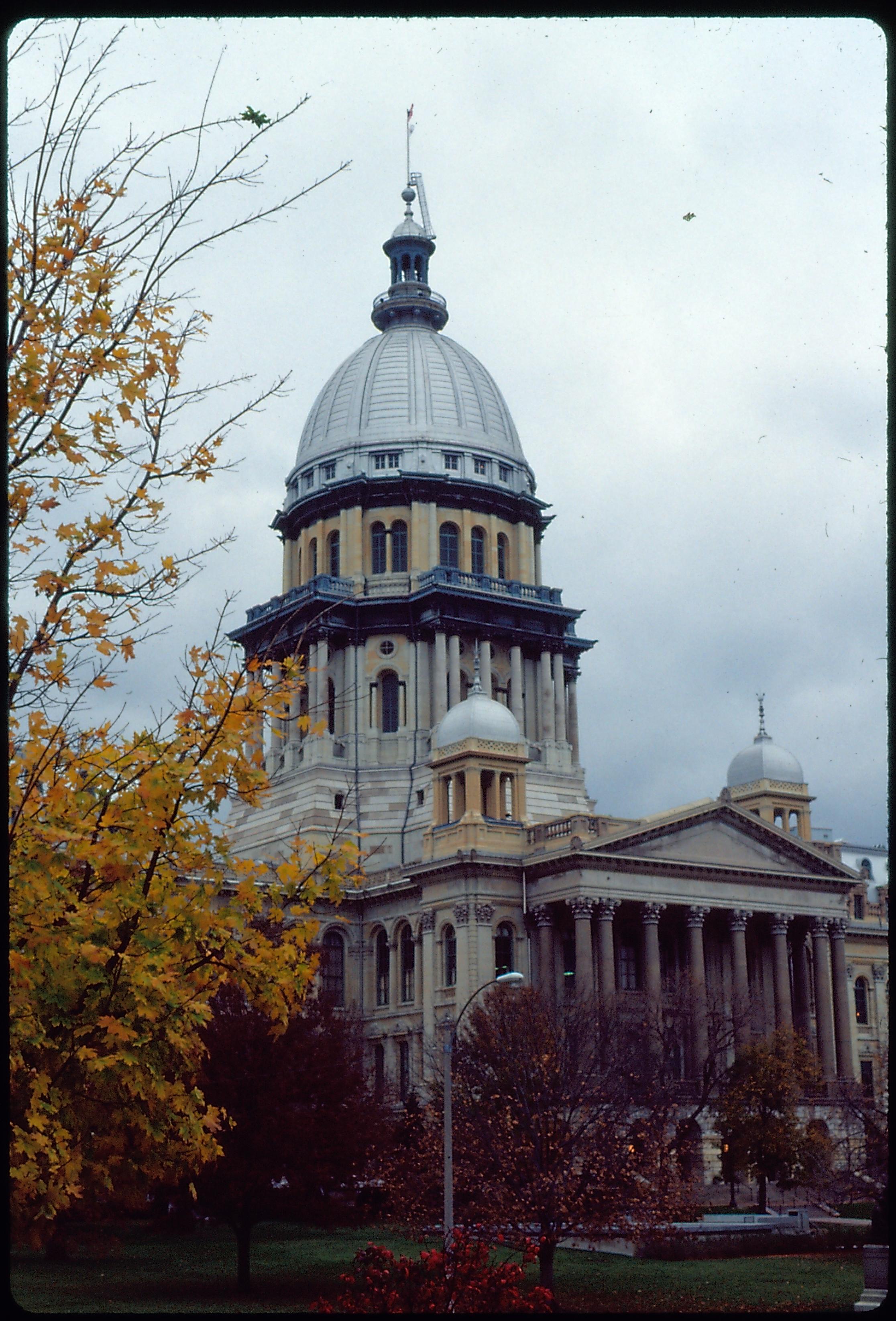 Ill. Capitol, front. New State Cap. New State Capitol