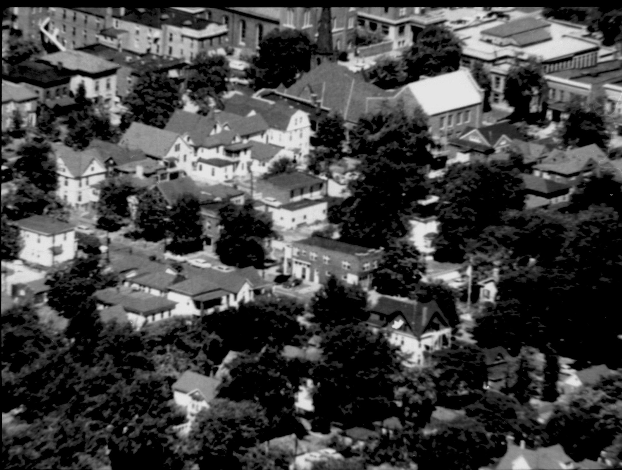 Aerial view Lincoln neighborhood. Springfield, Aerial