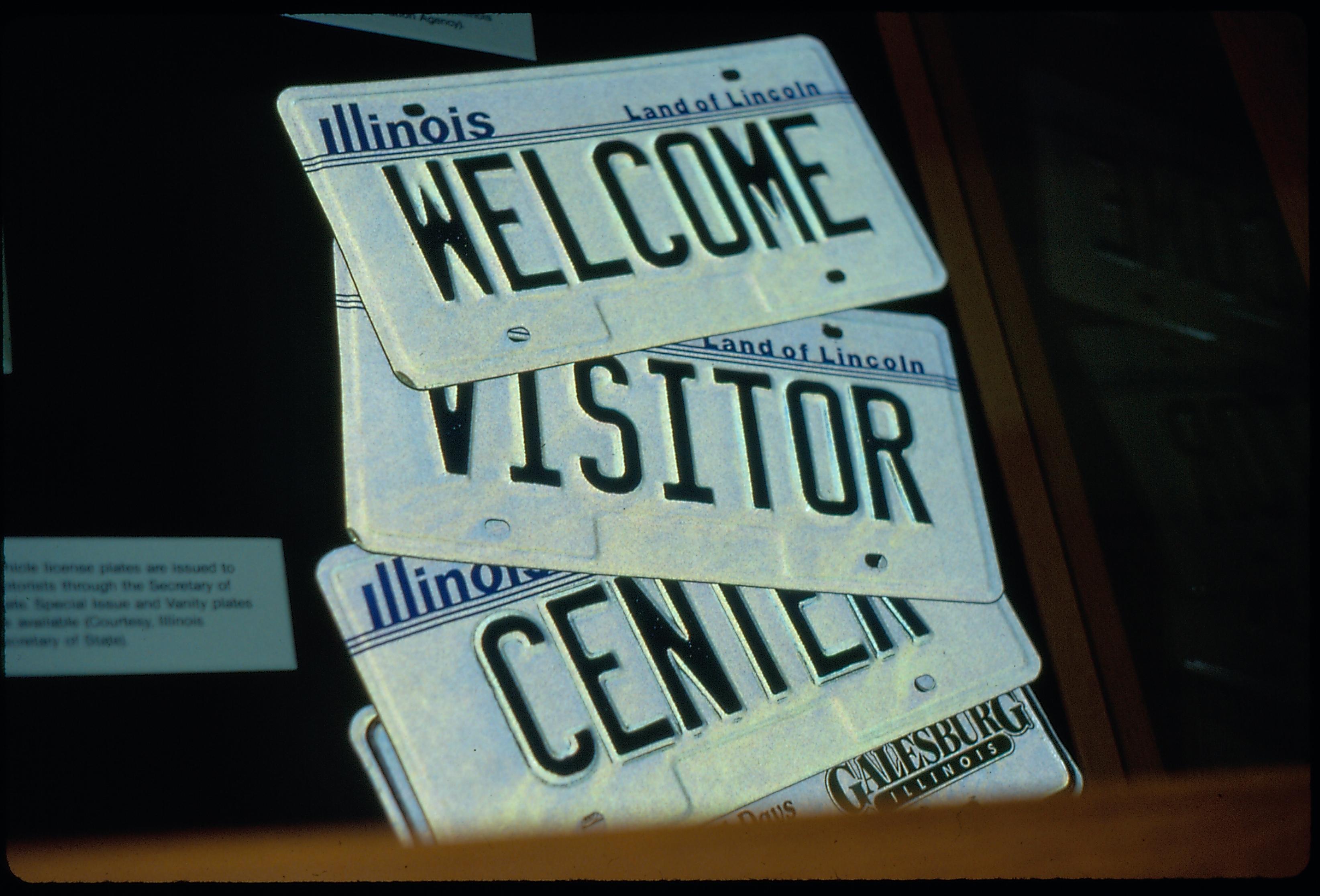 Illinois Visitor Center sign Ill. State Visitor Center Illinois, Visitor Center