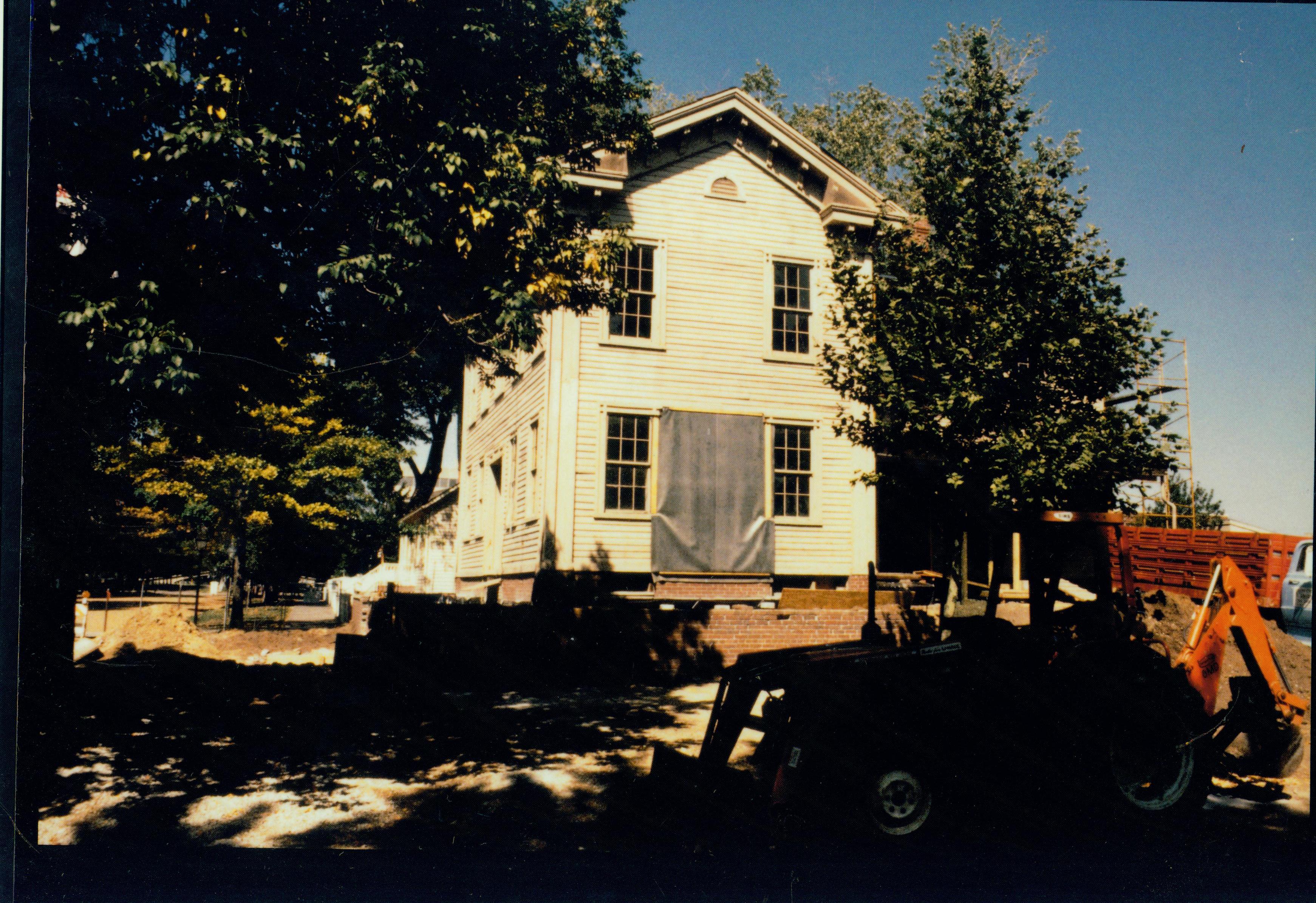 Restoring Mr. Lincoln's Home; LIHO Exterior; Under Restoration Job#44298; PG4&5; PIC1A Lincoln Home, Historical