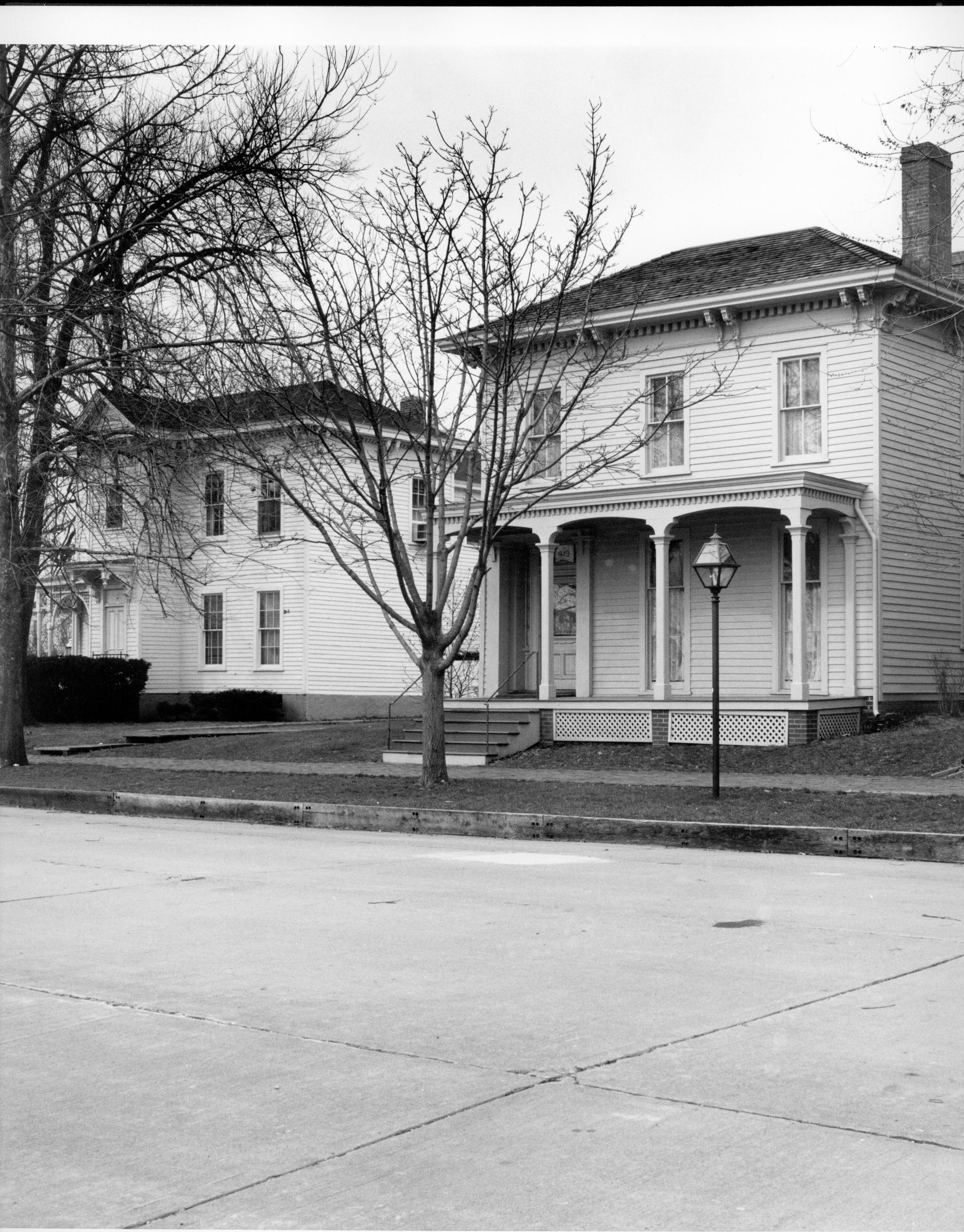 Lyon, Exterior 63387; 79958-10-2 Lyon House