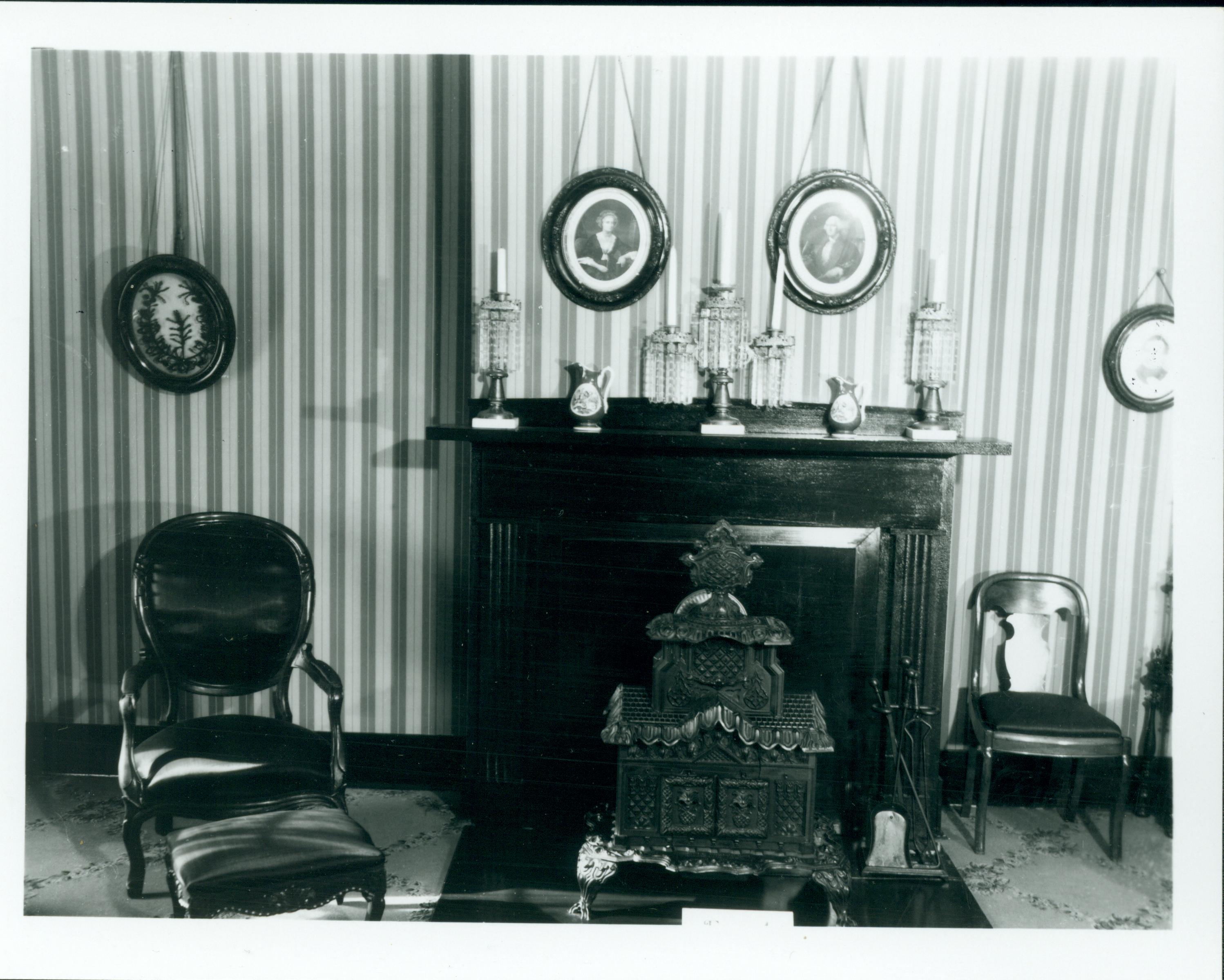 NA Negative # 50, See Classification # 310 Lincoln, Home, Front, Parlor