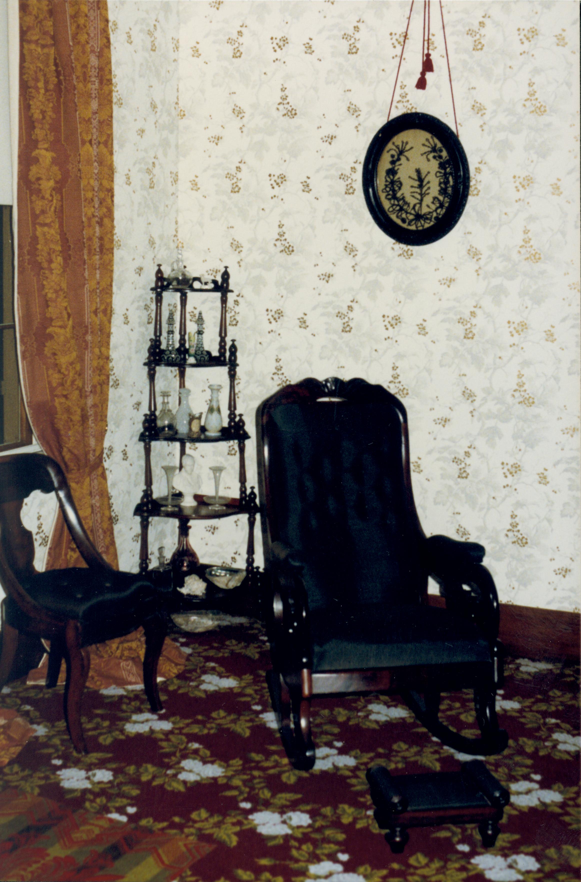 NA Lincoln, Home, Front, Parlor, rocking, chair, shelves