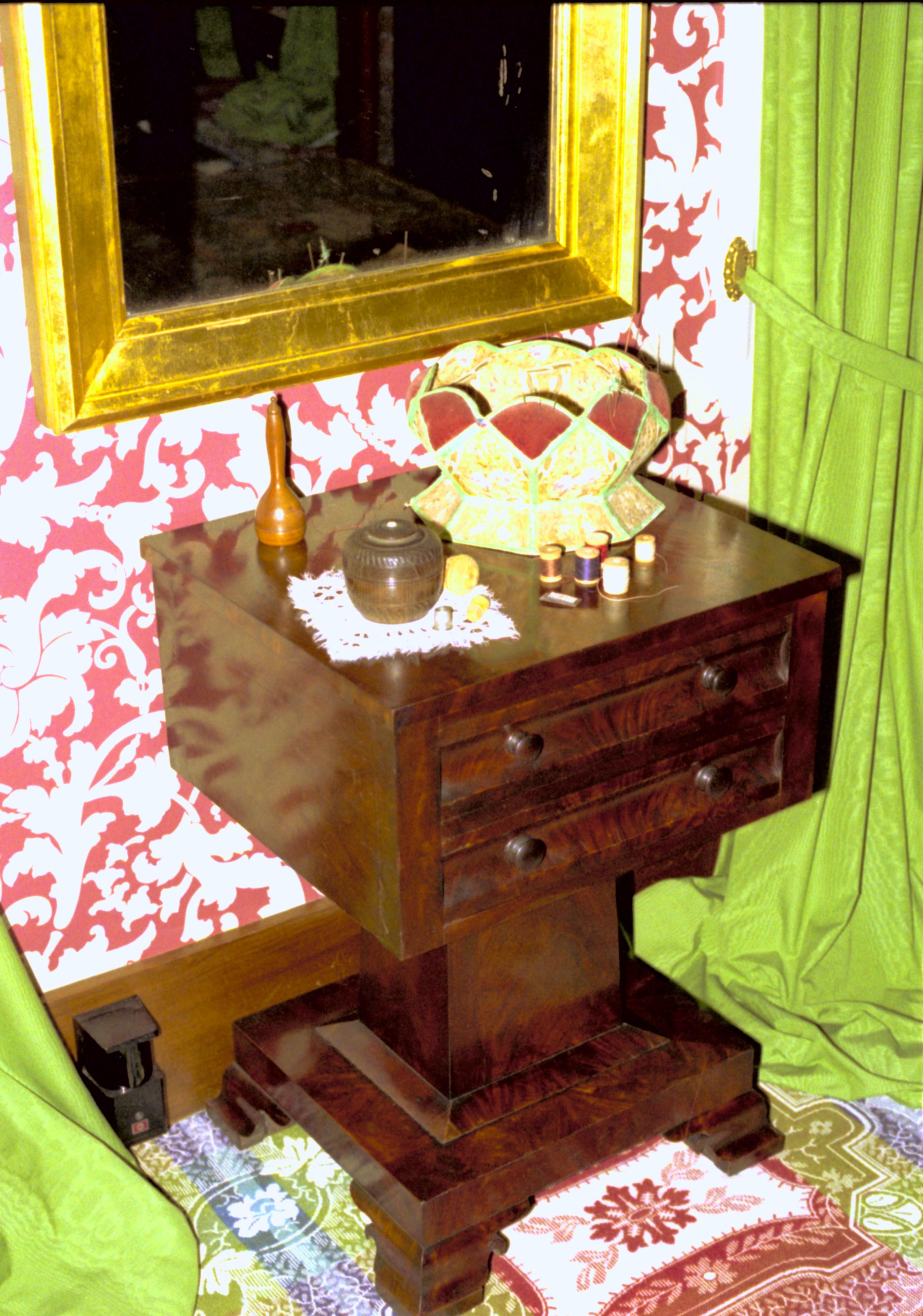 N/A Lincoln, Home, Sitting Room,Sewing  table
