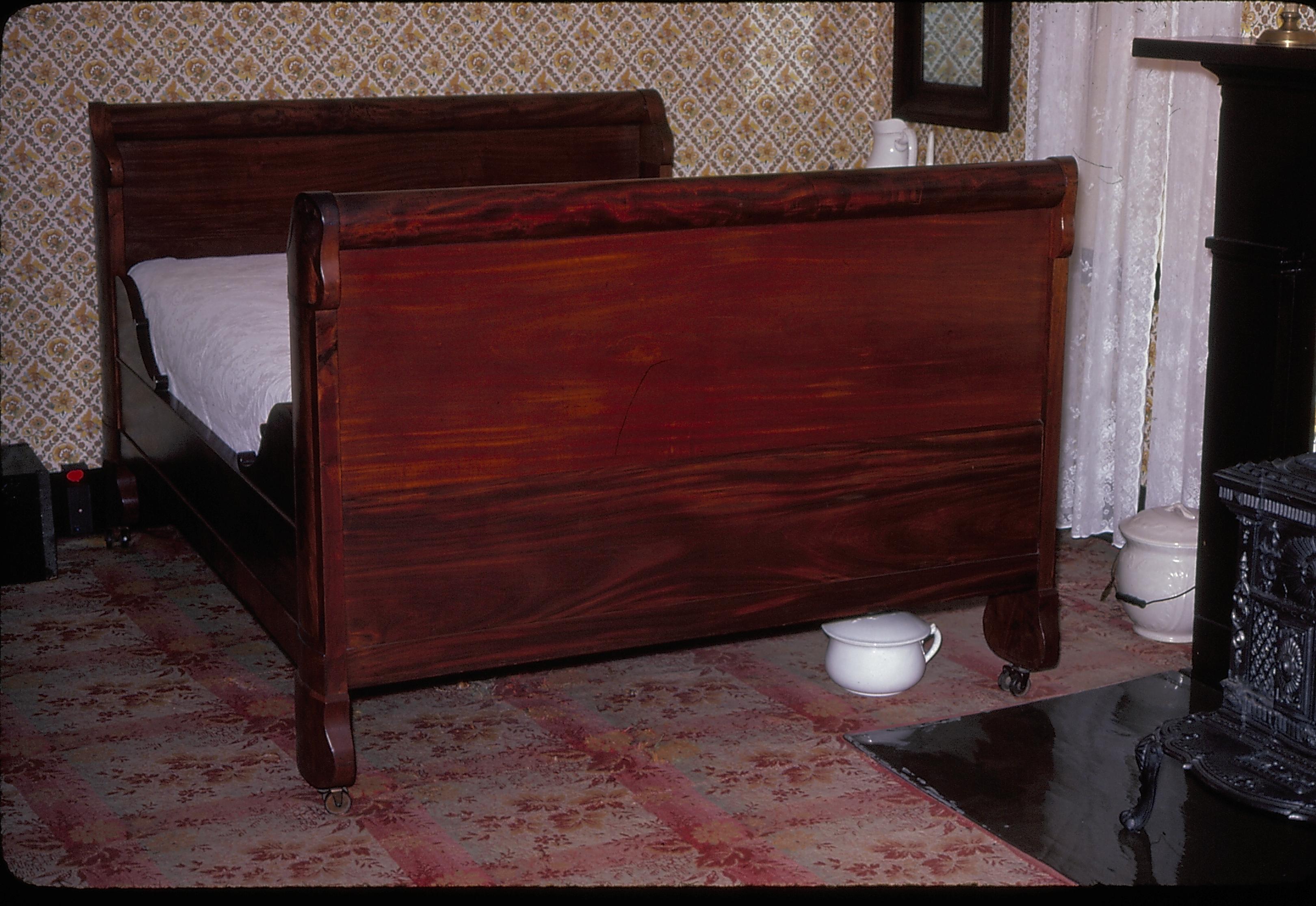 NA 207 Lincoln, Home, Boy's, Guest, Room, pitcher, bed
