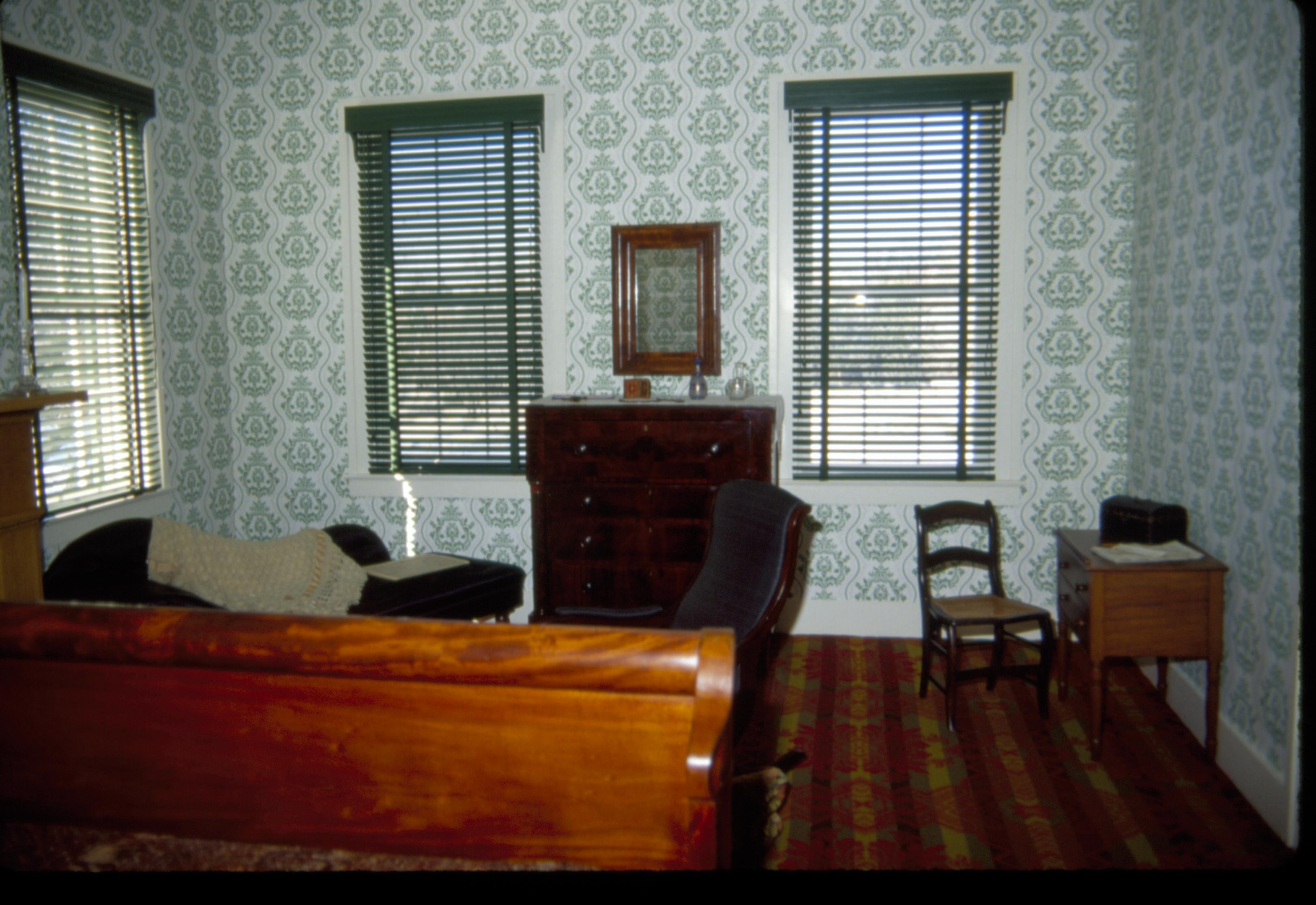 NA JP Lincoln, Home, Boy's, Guest, Room